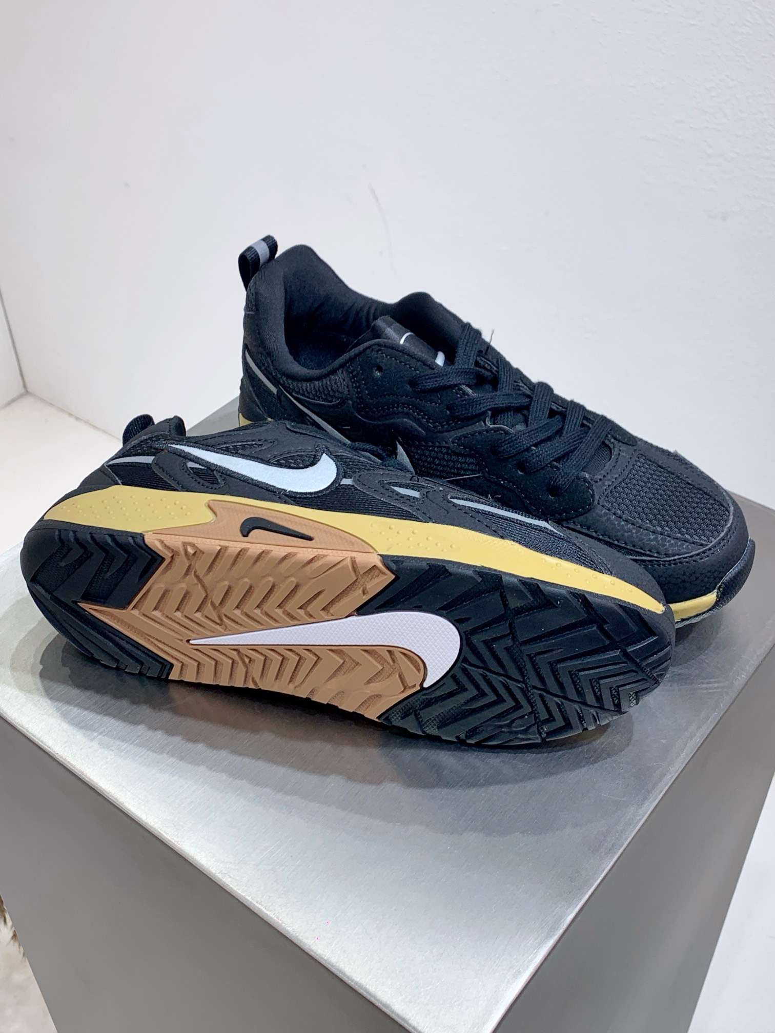 Nike Board Shoes Black Breathable M-l-s