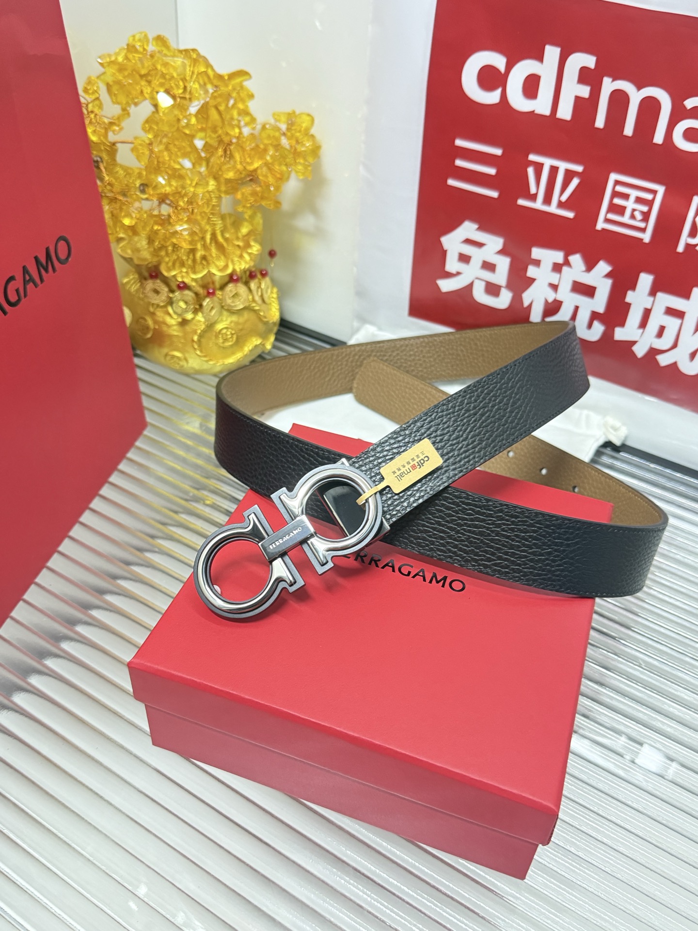 Ferragamo Basic Shoes M