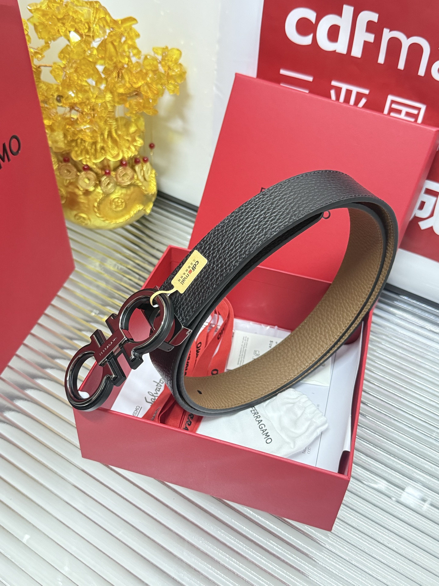 Ferragamo Basic Shoes M