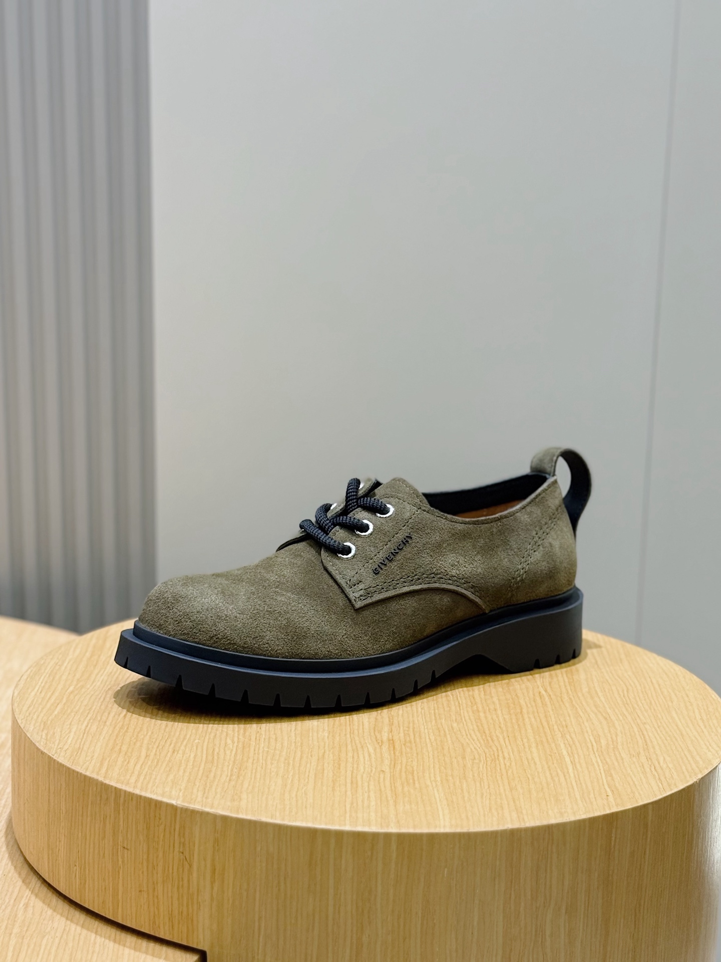 Givenchy Leather Shoes Cow Leather L-s