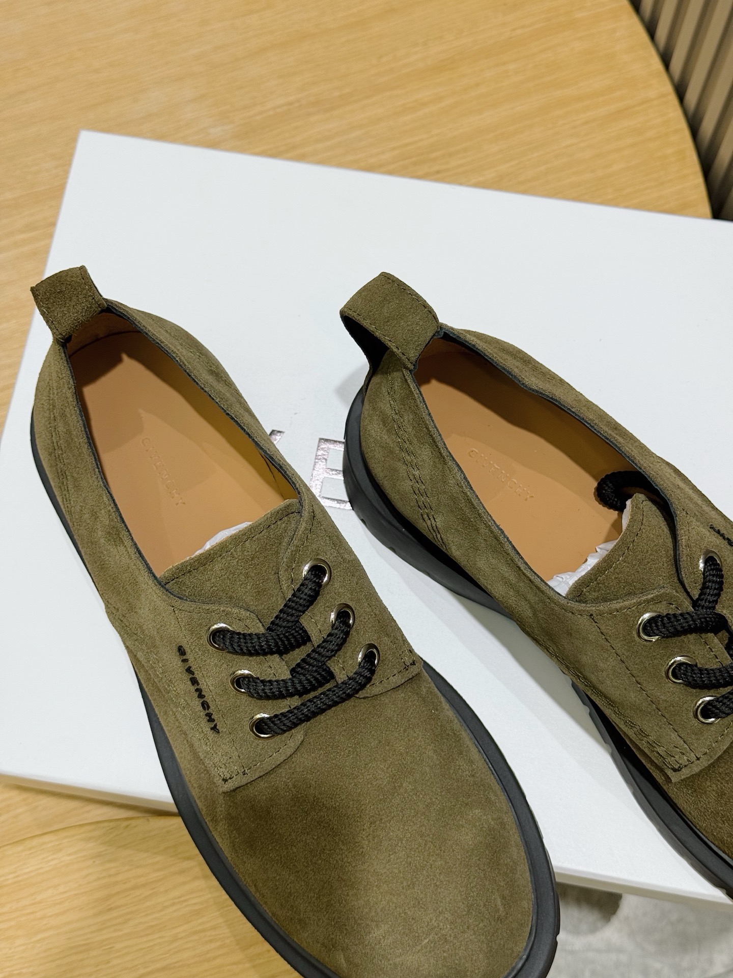 Givenchy Leather Shoes Cow Leather L-s
