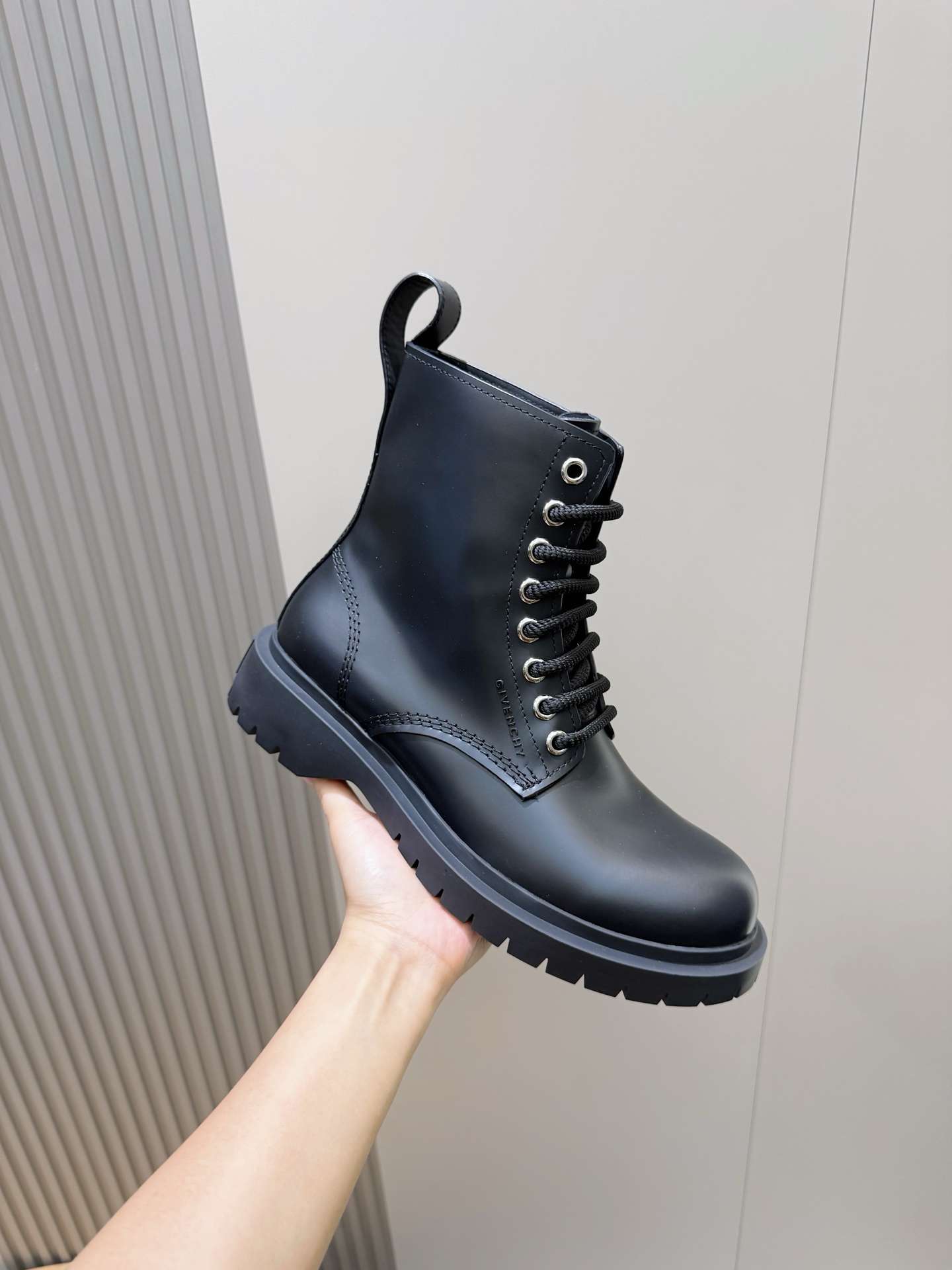 Givenchy Leather Shoes Cow Leather L-s