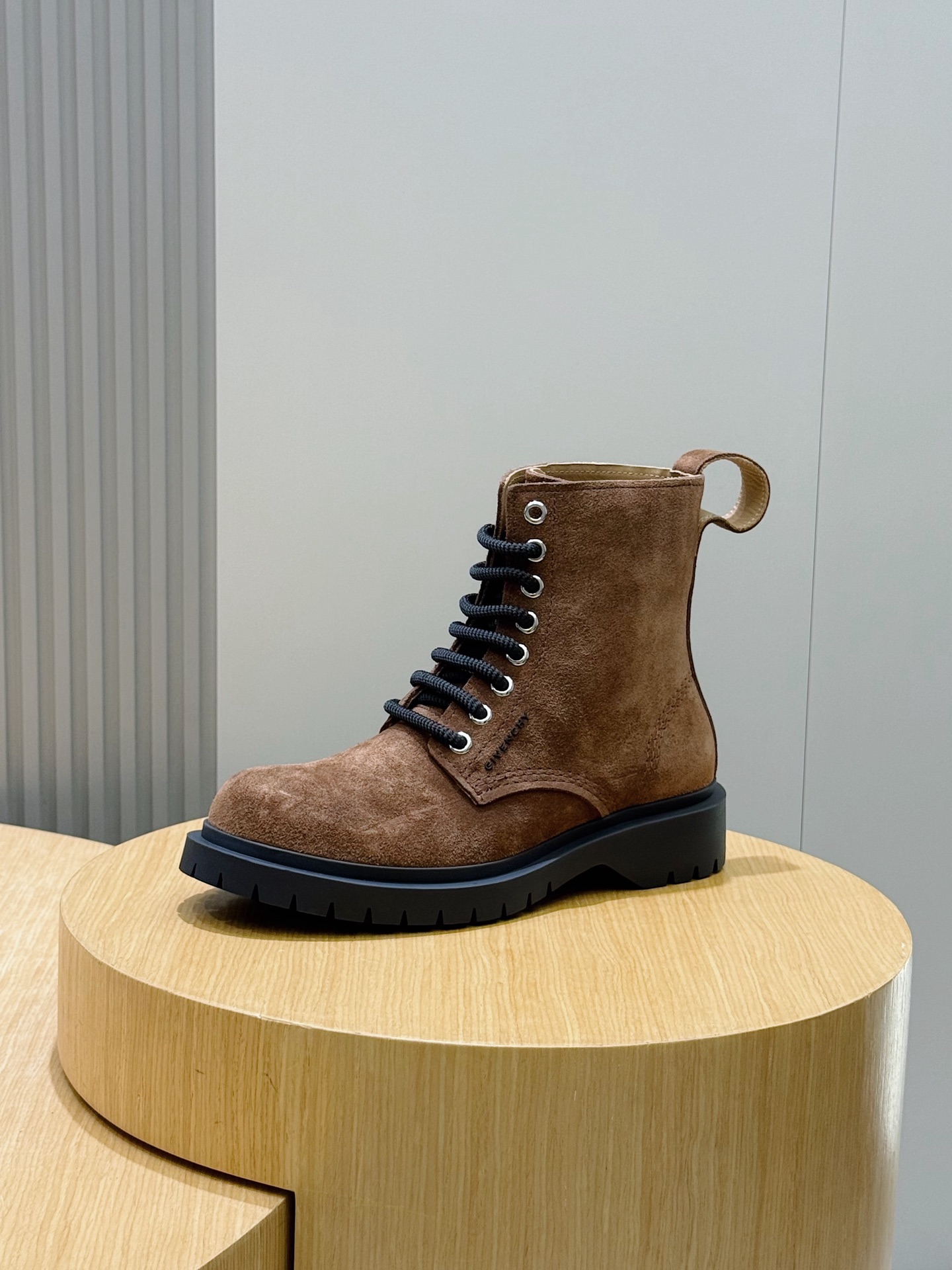 Givenchy Leather Shoes Cow Leather L-s