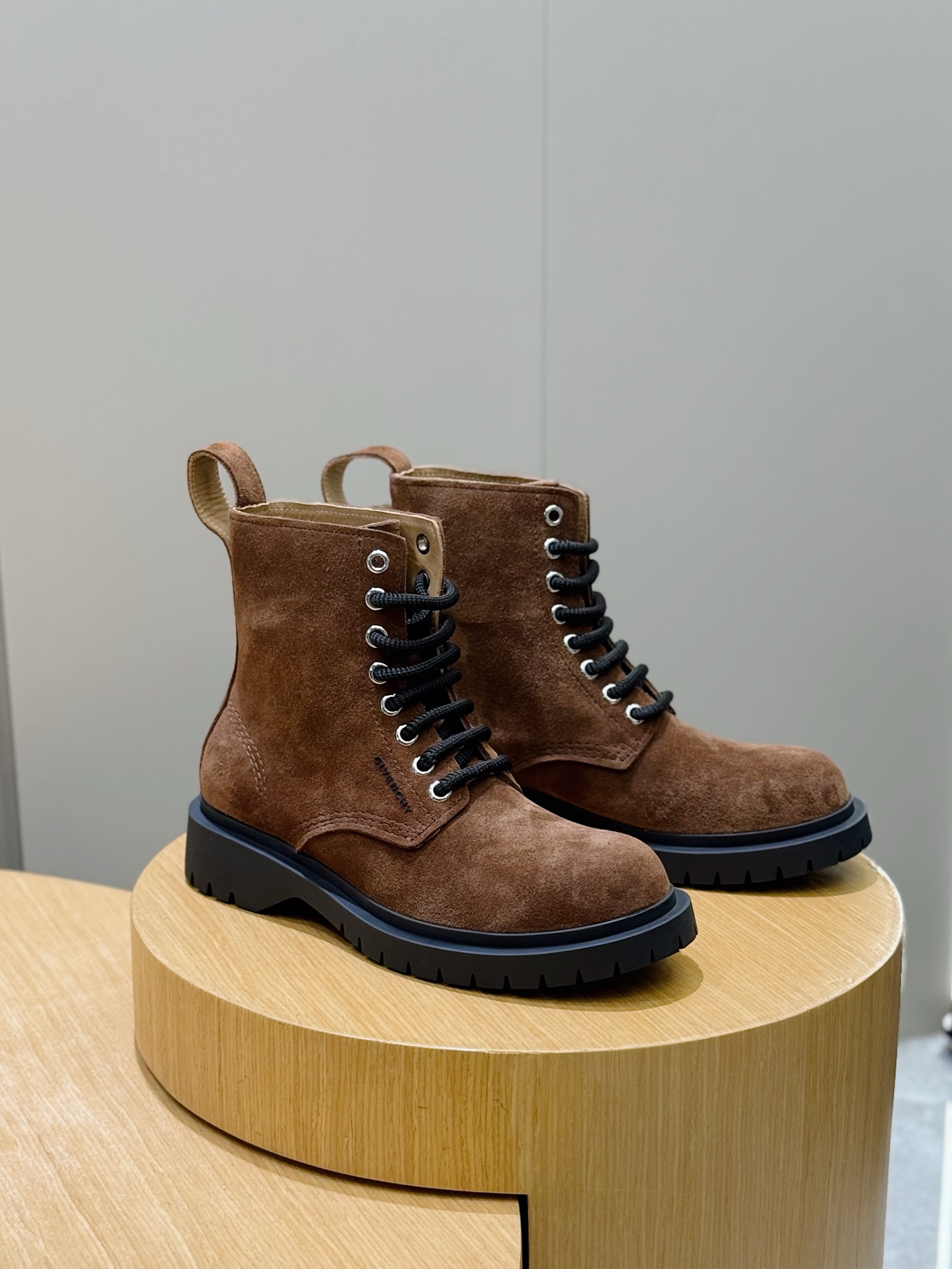 Givenchy Leather Shoes Cow Leather L-s