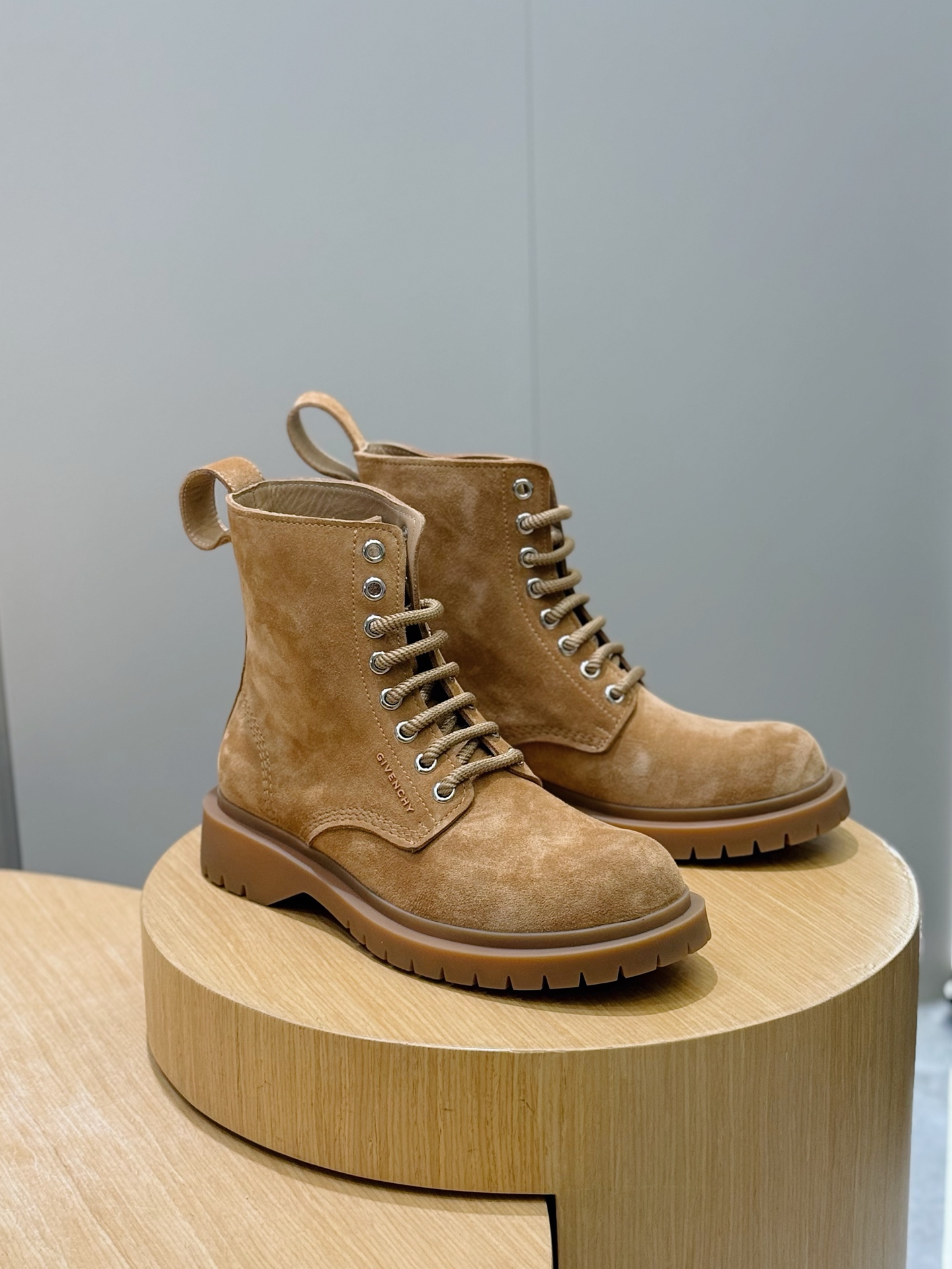 Givenchy Leather Shoes Cow Leather L-s