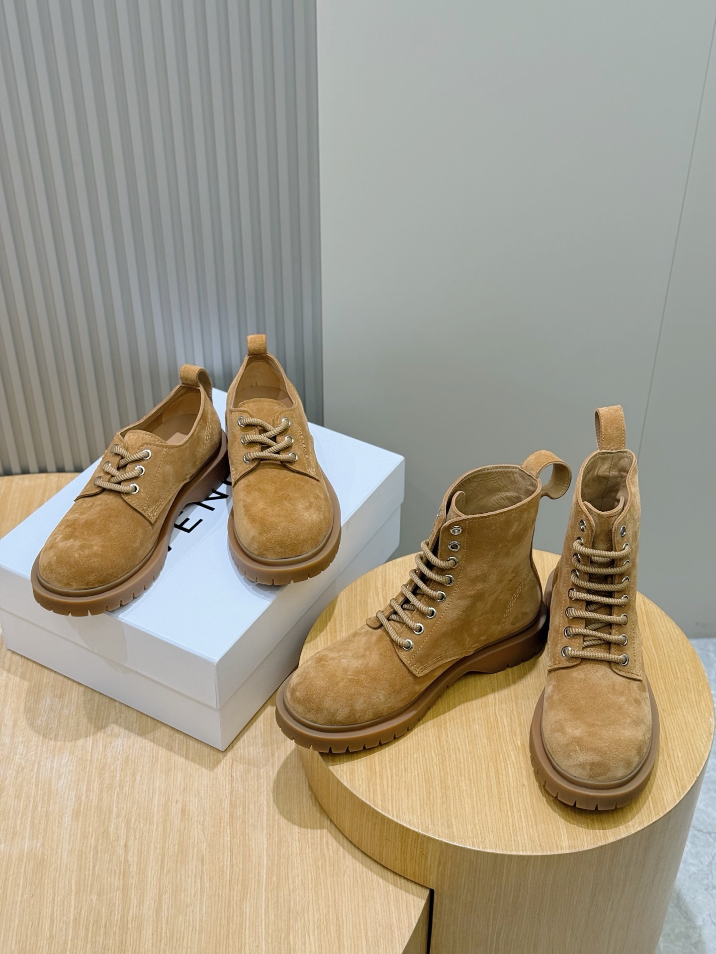 Givenchy Leather Shoes Cow Leather L-s