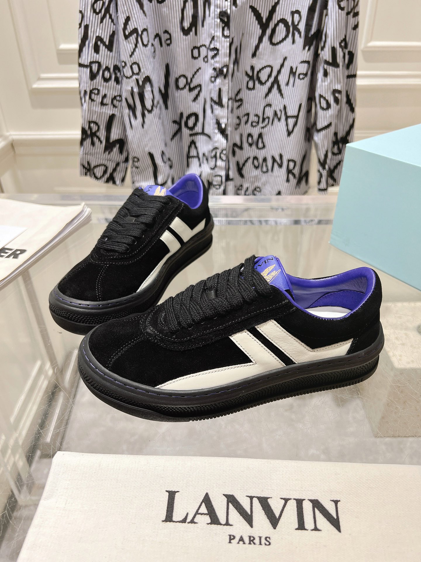 Male Sneakers L