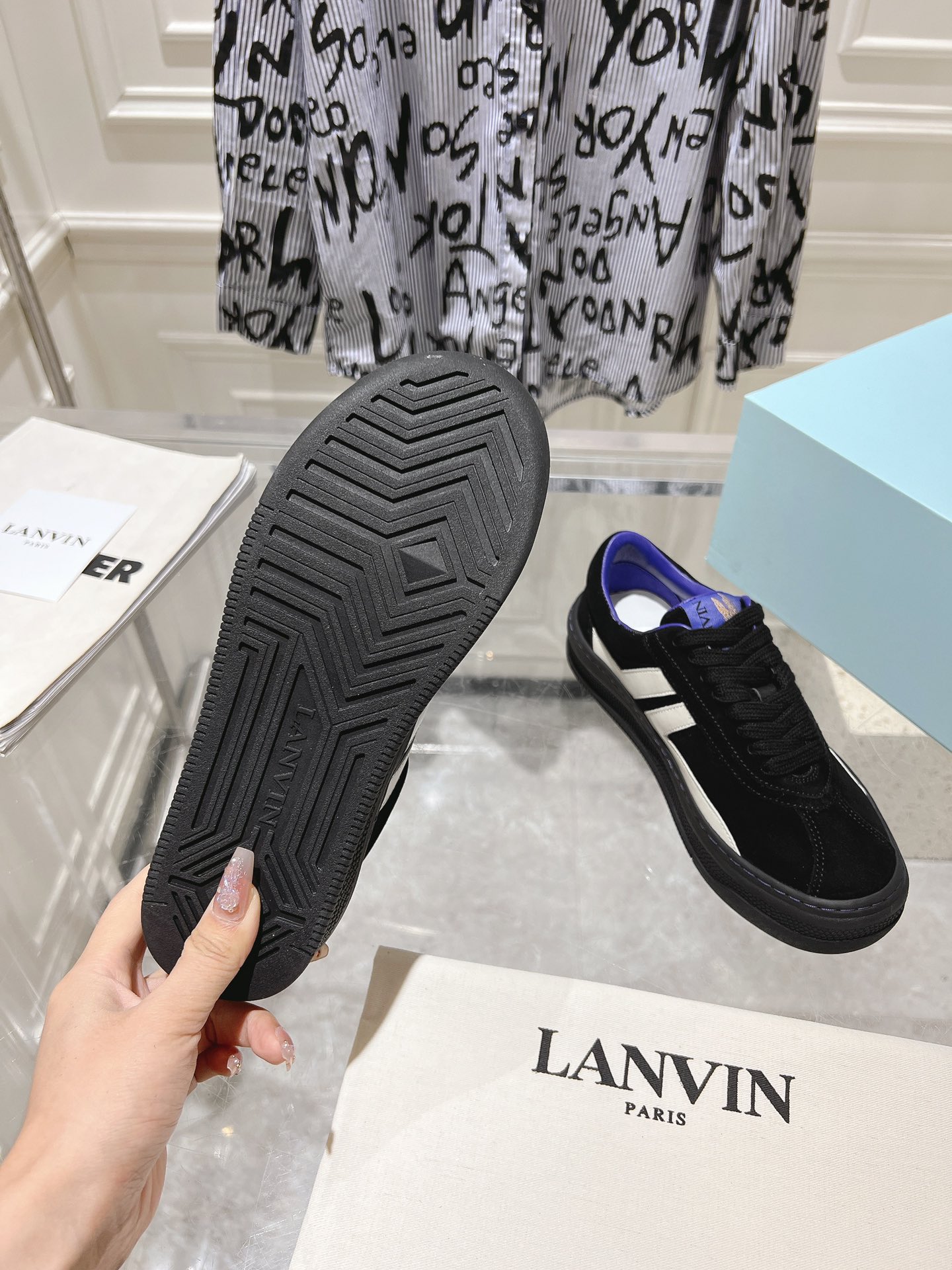 Male Sneakers L