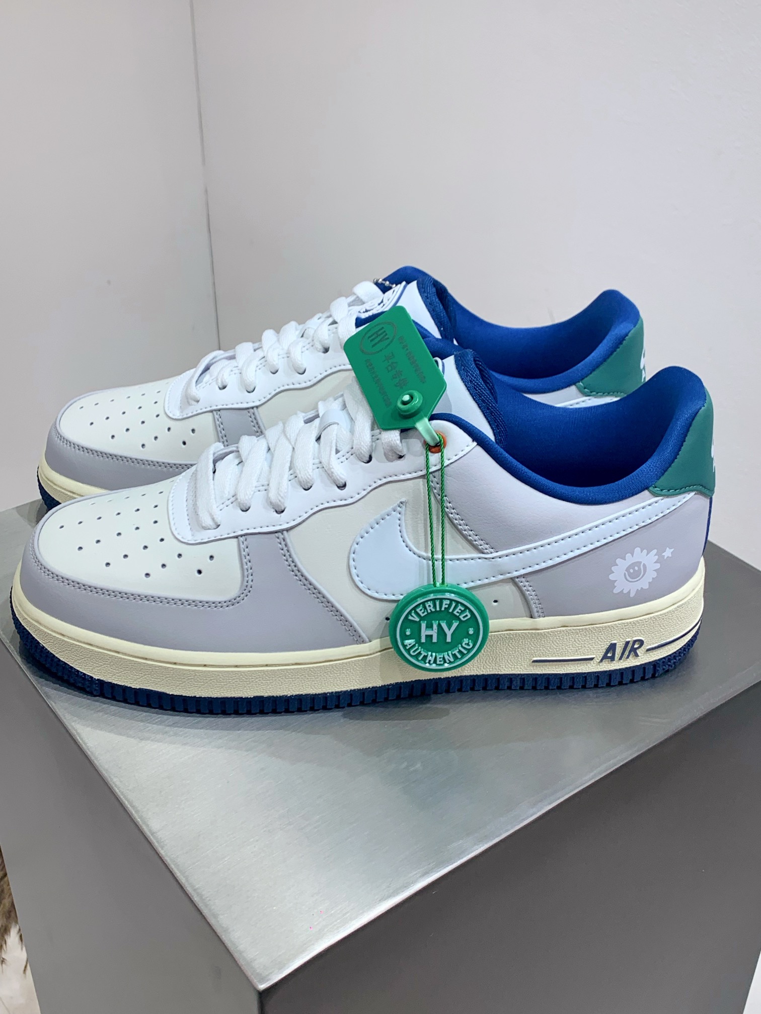 Louis Vuitton Nike Male Board Shoes M-l-s