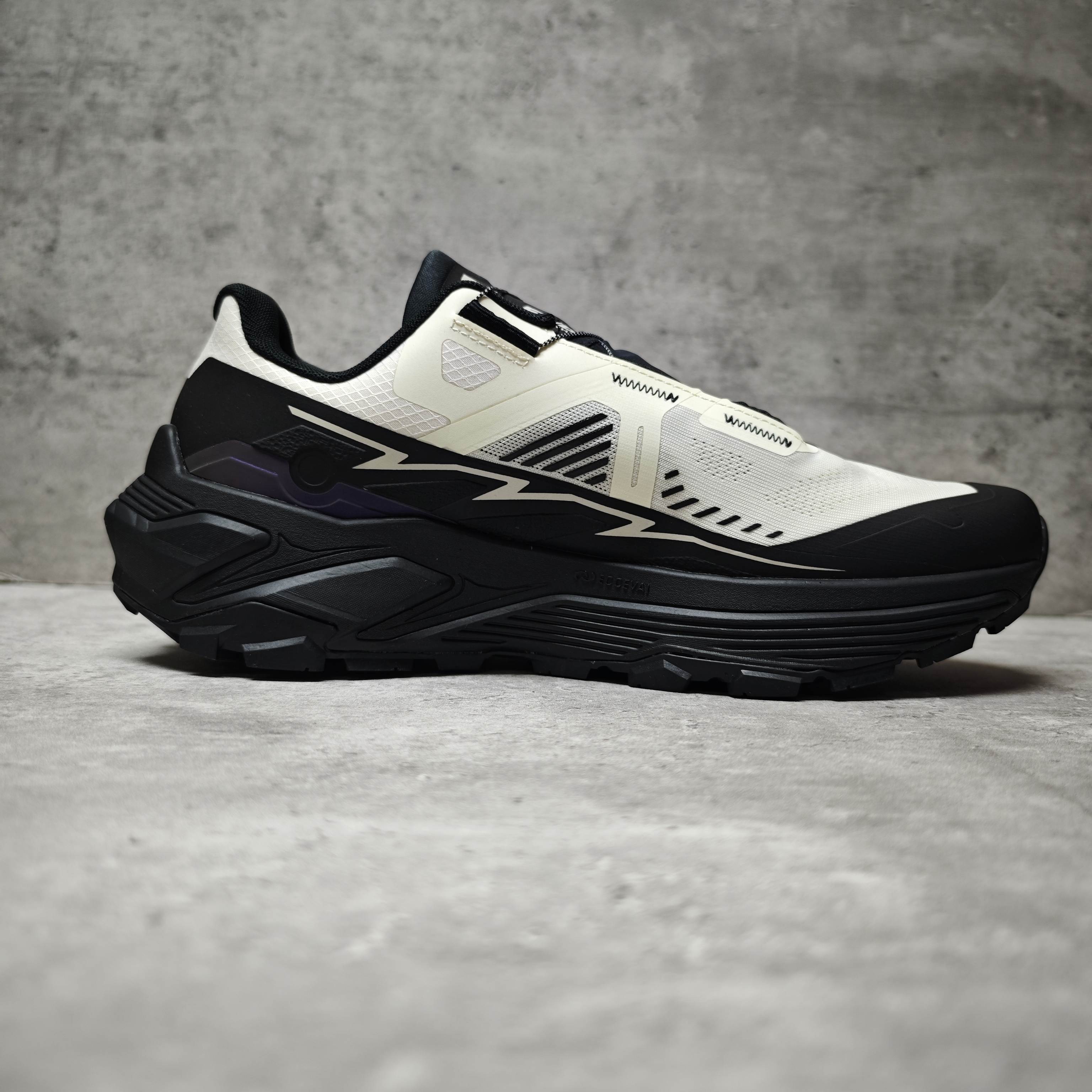 Basic Shoes L-s