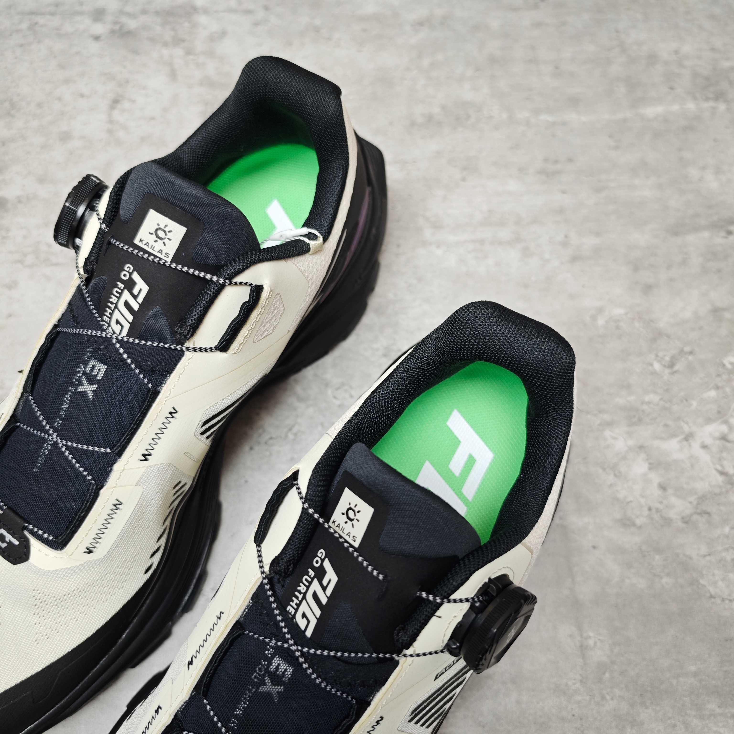Basic Shoes L-s
