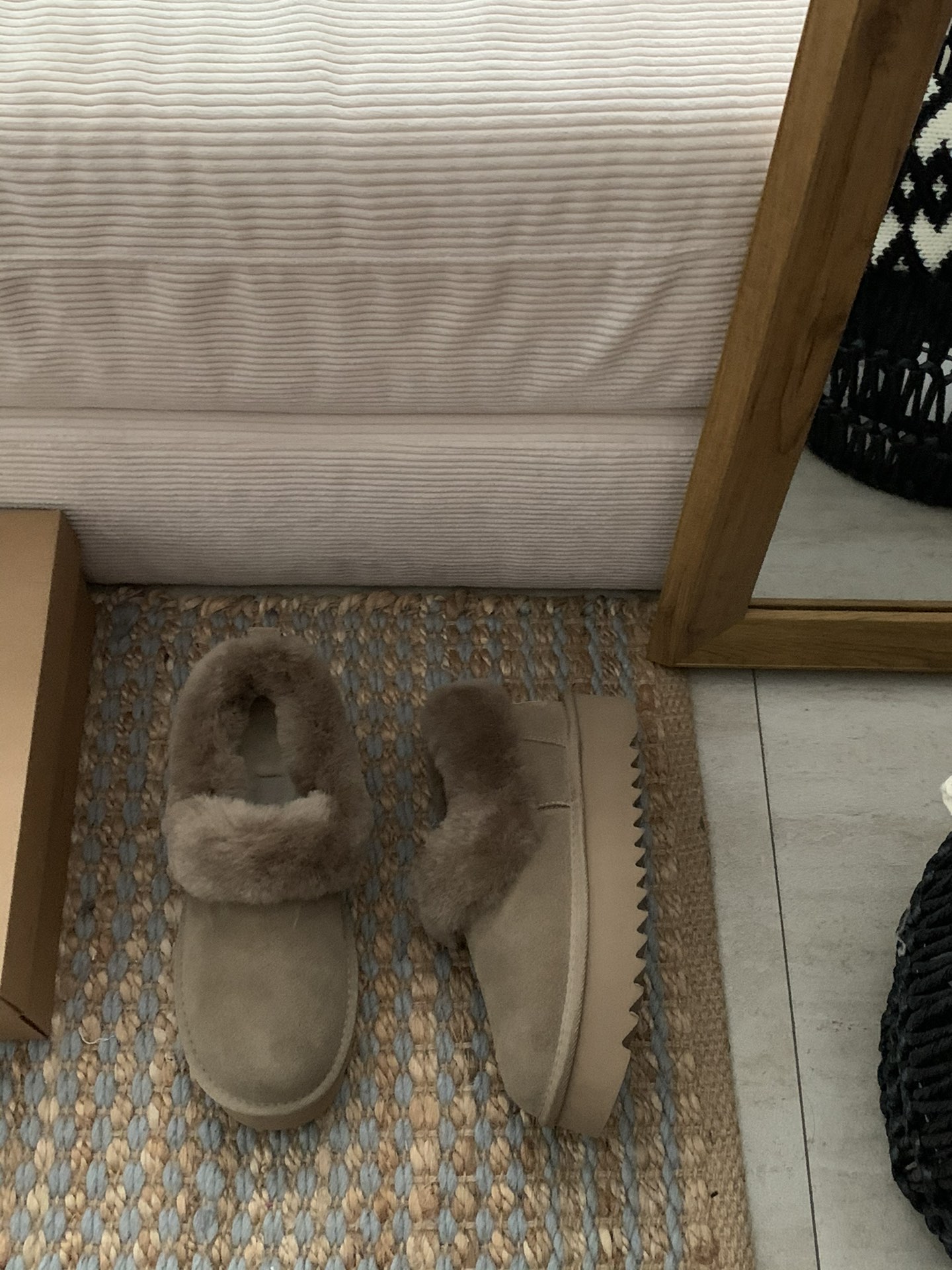 Basic Shoes