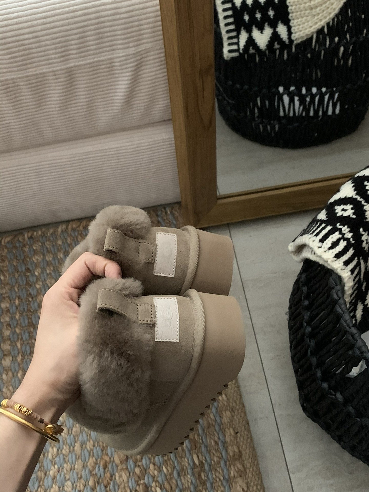 Basic Shoes