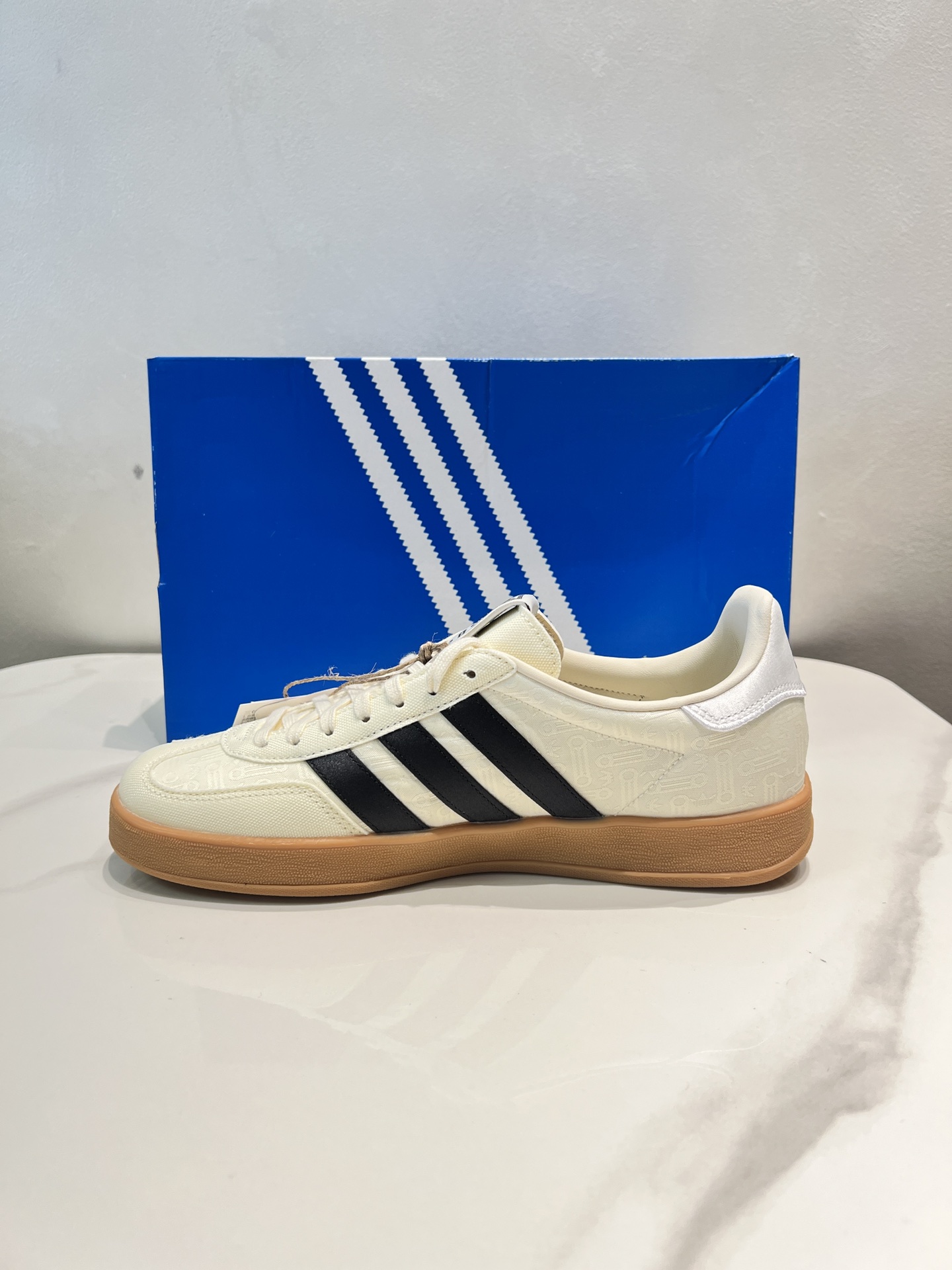 Basic Shoes Breathable