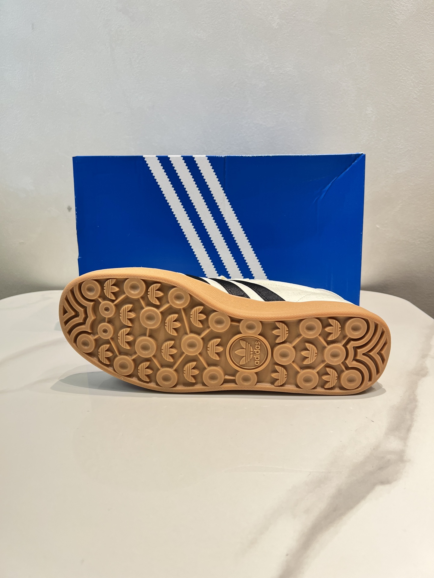 Basic Shoes Breathable