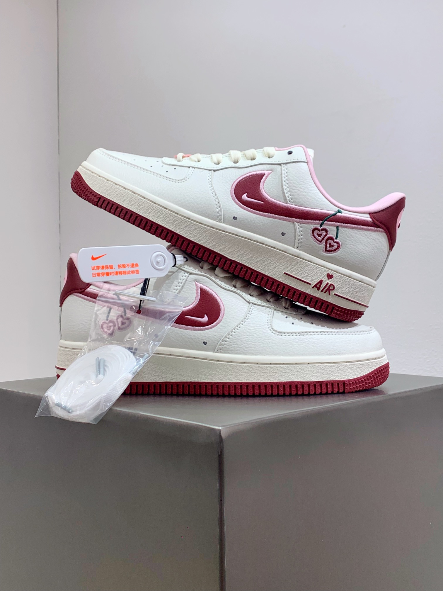 Nike Female Board Shoes White M-l-s