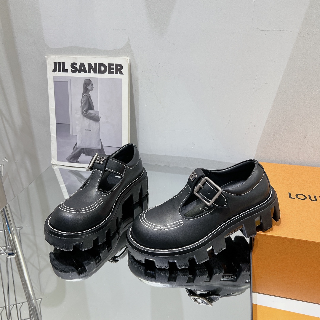 Louis Vuitton Male Leather Shoes Cow Leather M-l-s
