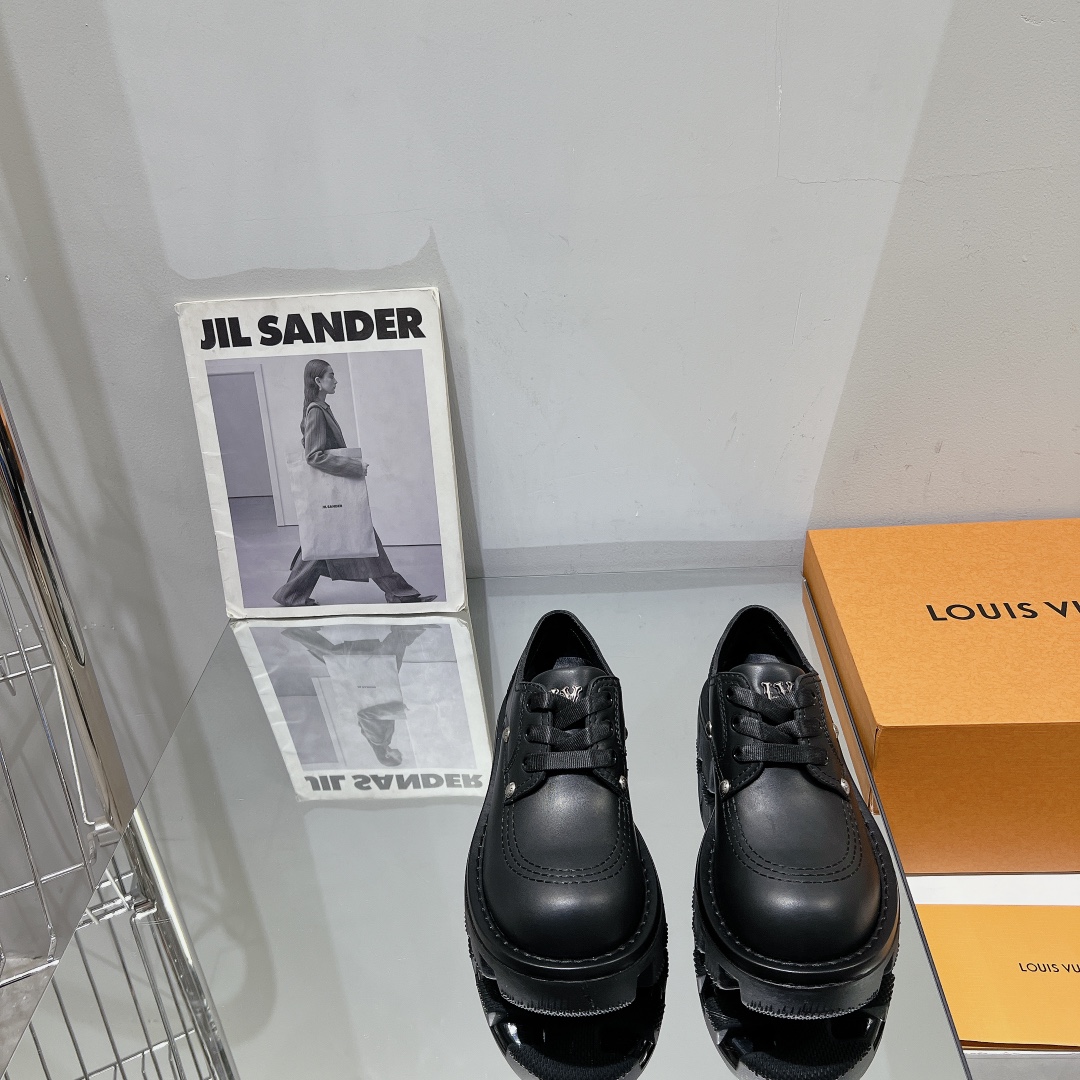 Louis Vuitton Male Leather Shoes Cow Leather M-l-s