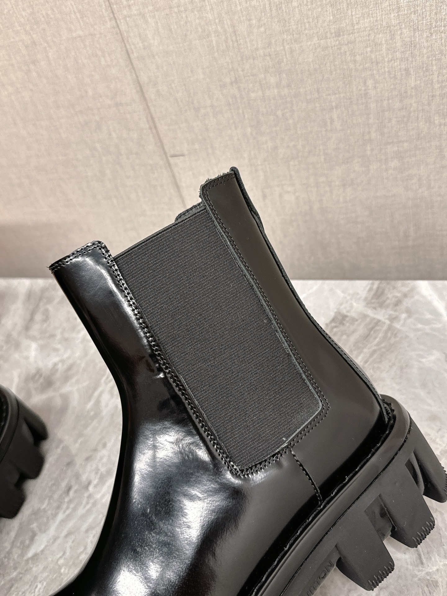 Male Basic Shoes M-s