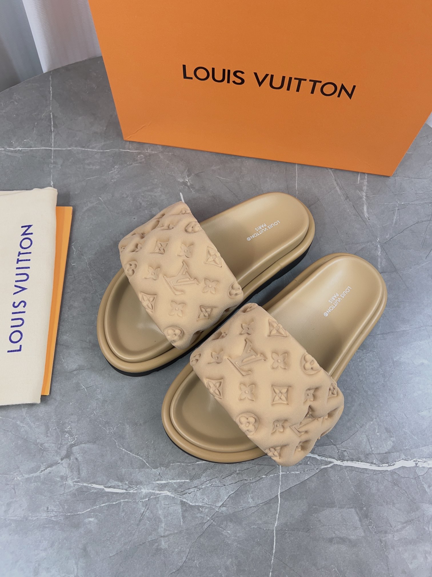Louis Vuitton Sandals M-l-s