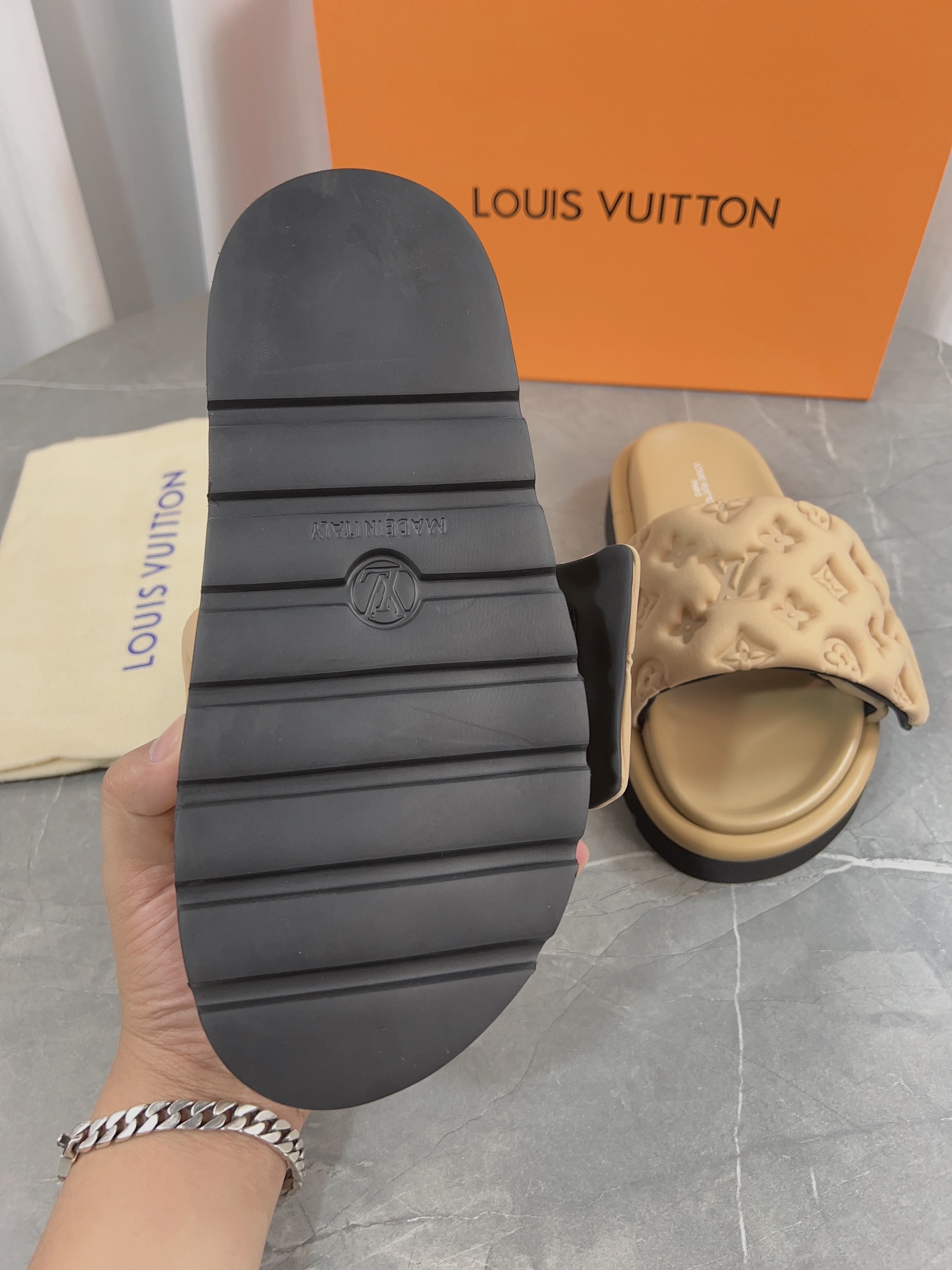 Louis Vuitton Sandals M-l-s
