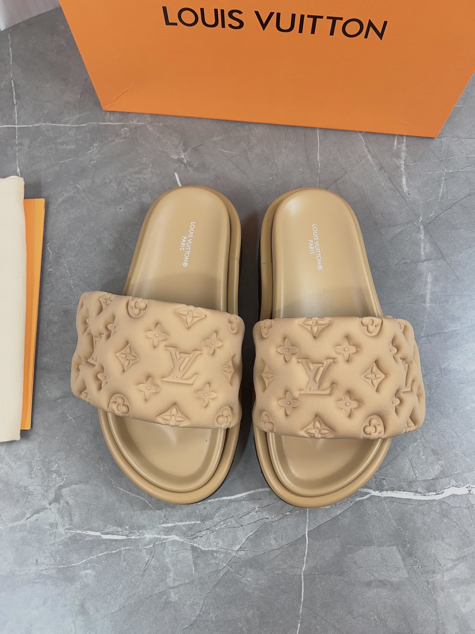 Louis Vuitton Sandals M-l-s