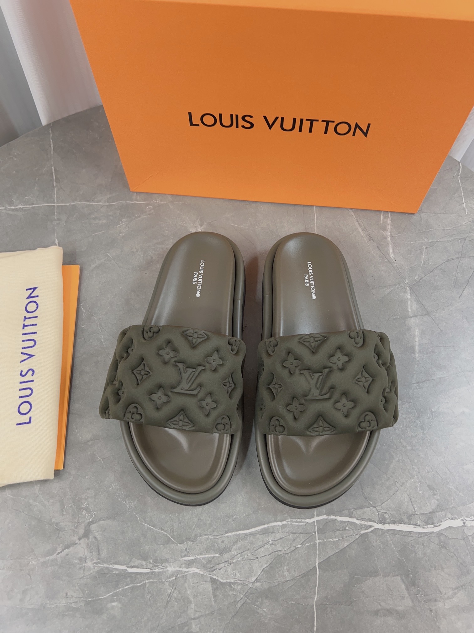 Louis Vuitton Sandals M-l-s