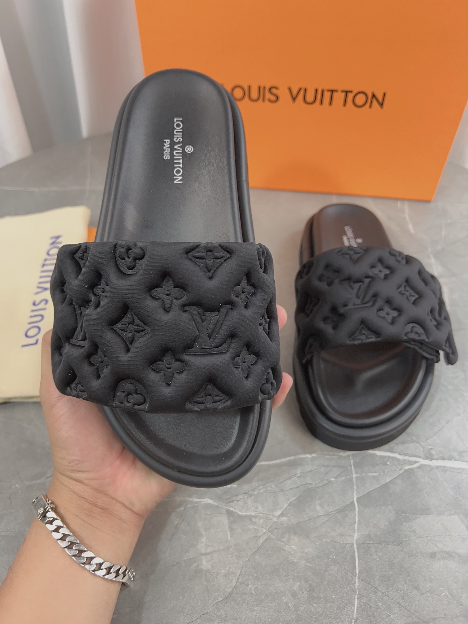 Louis Vuitton Sandals M-l-s