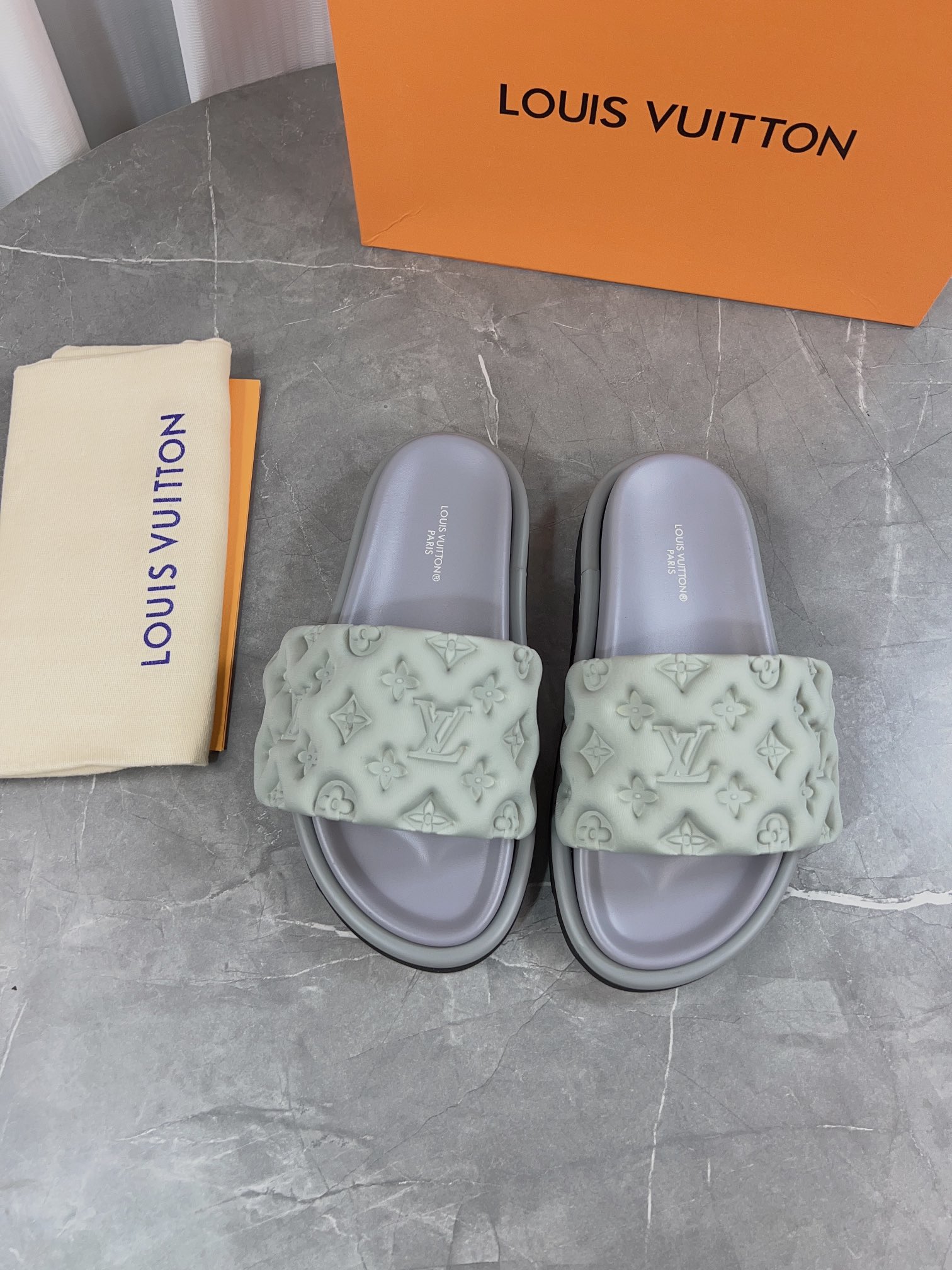 Louis Vuitton Sandals M-l-s