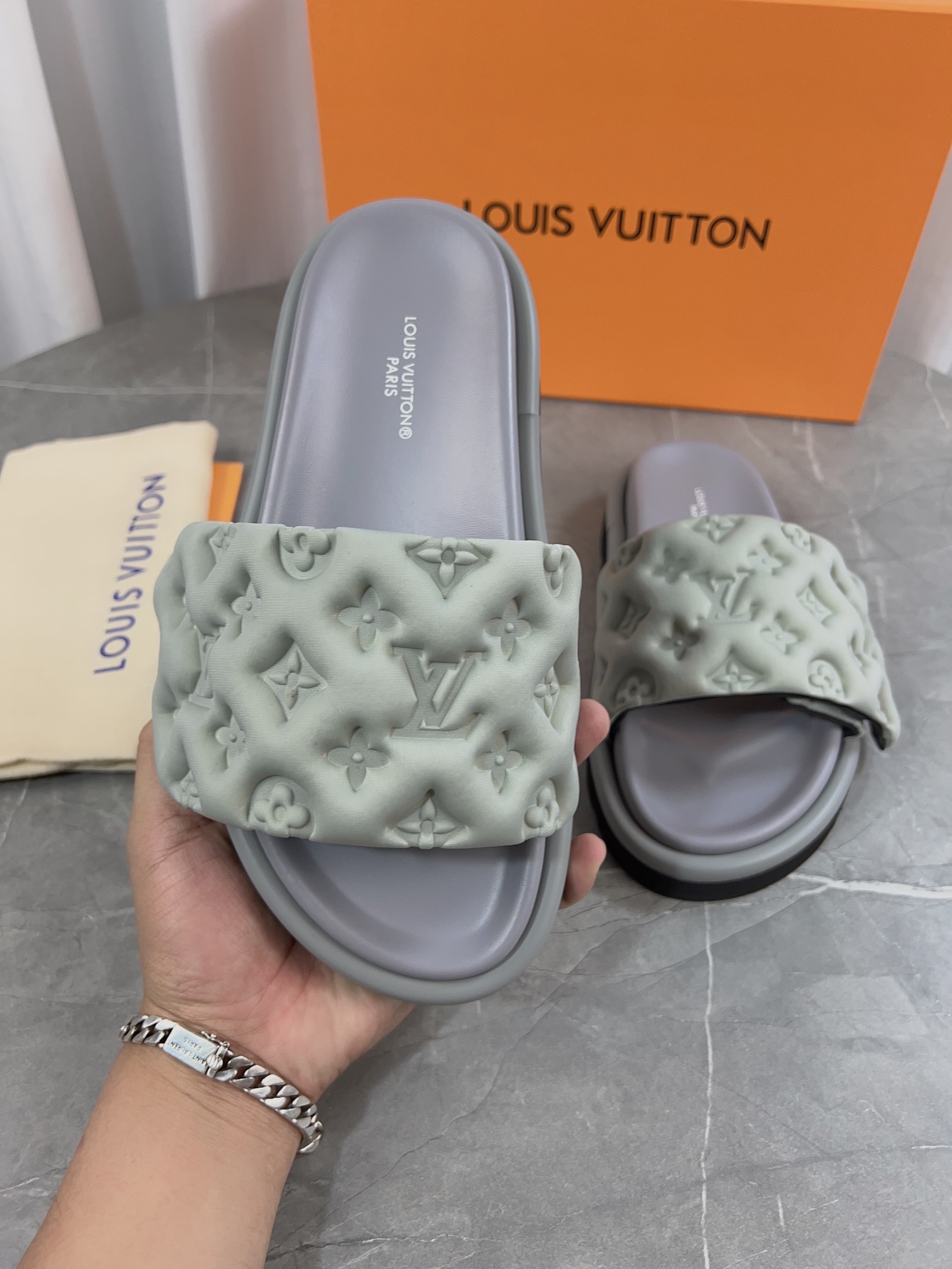 Louis Vuitton Sandals M-l-s
