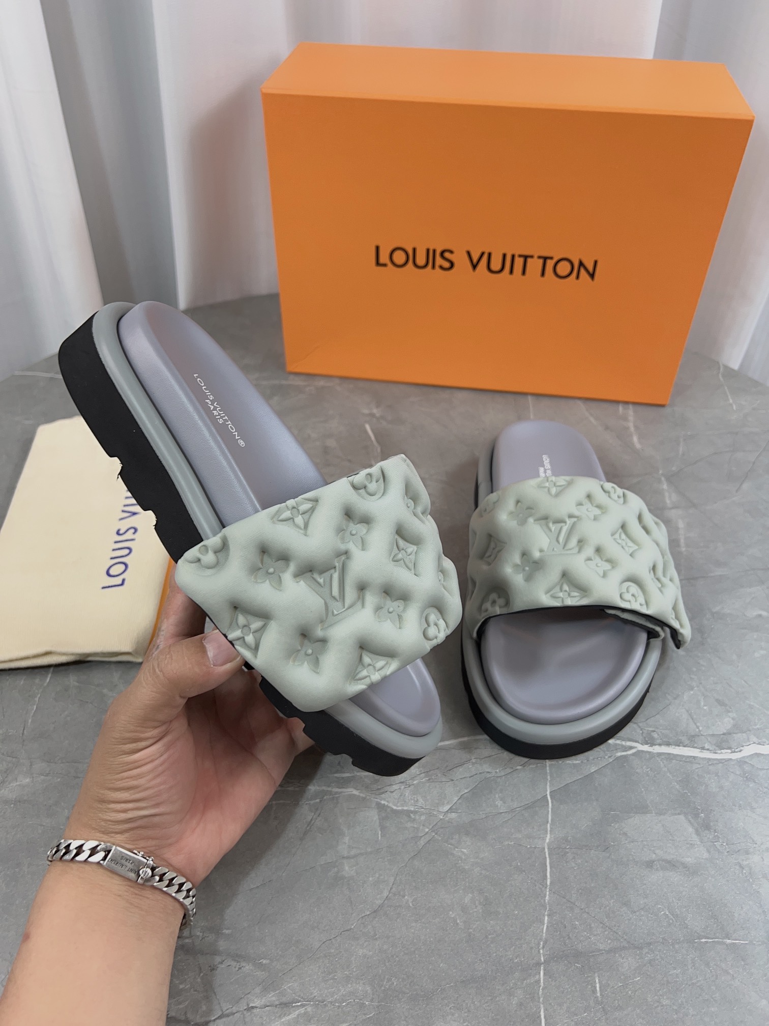 Louis Vuitton Sandals M-l-s