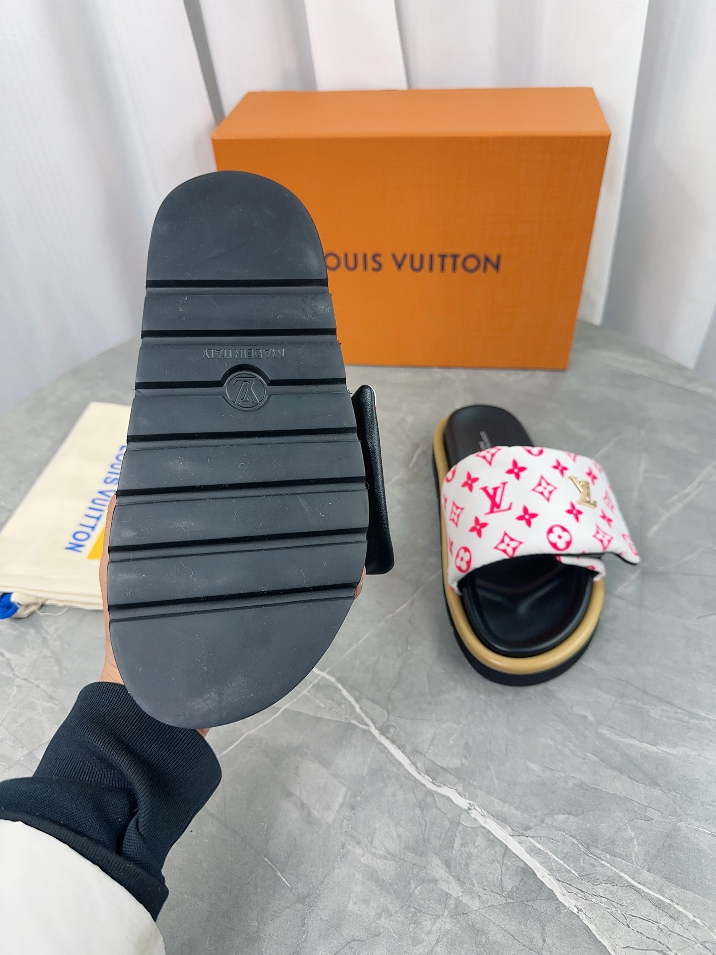 Louis Vuitton Sandals M-l-s