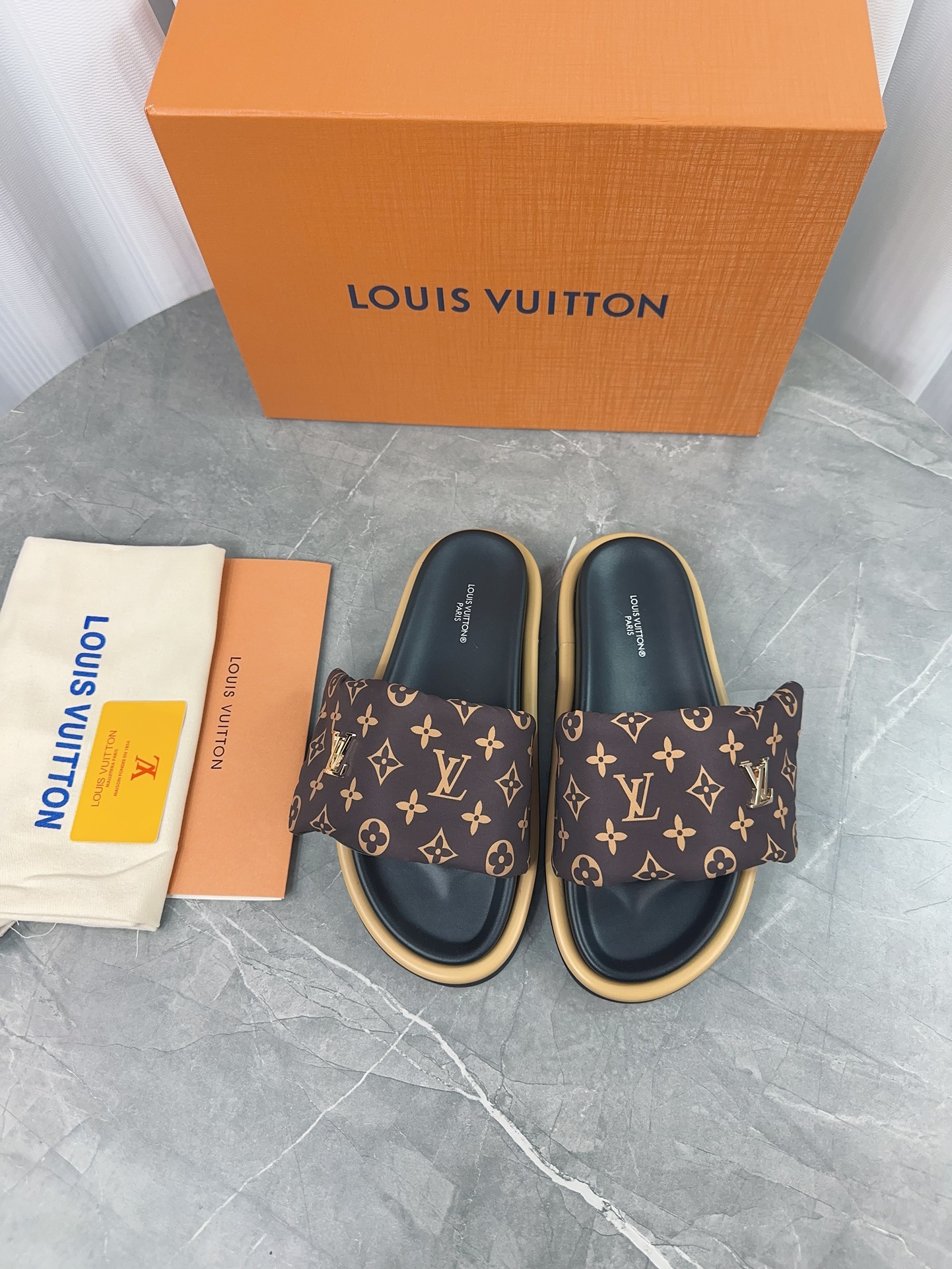 Louis Vuitton Sandals M-l-s