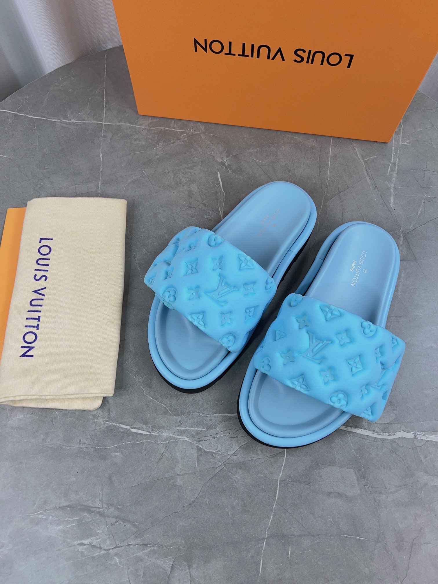 Louis Vuitton Sandals M-l-s