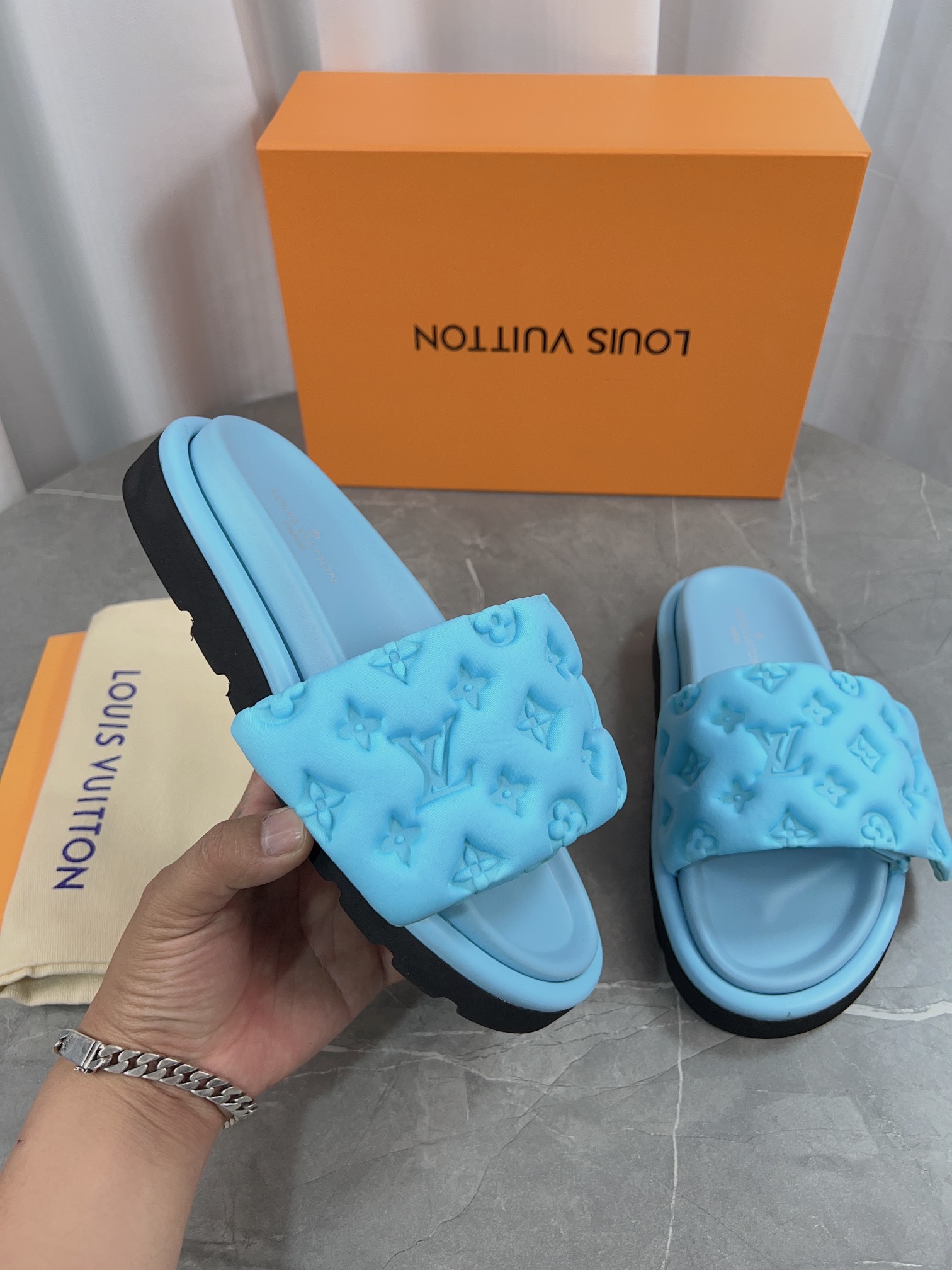 Louis Vuitton Sandals M-l-s