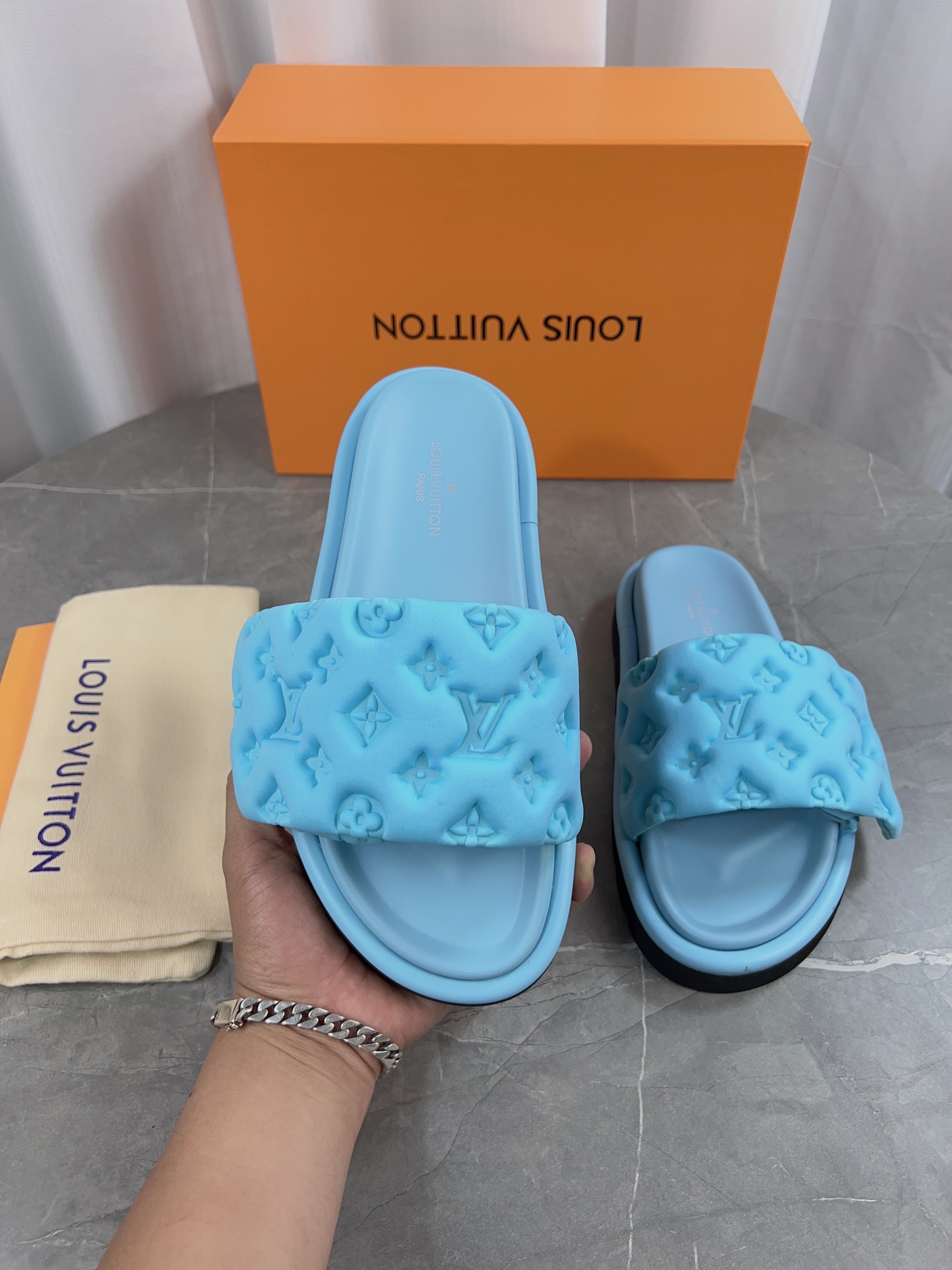 Louis Vuitton Sandals M-l-s