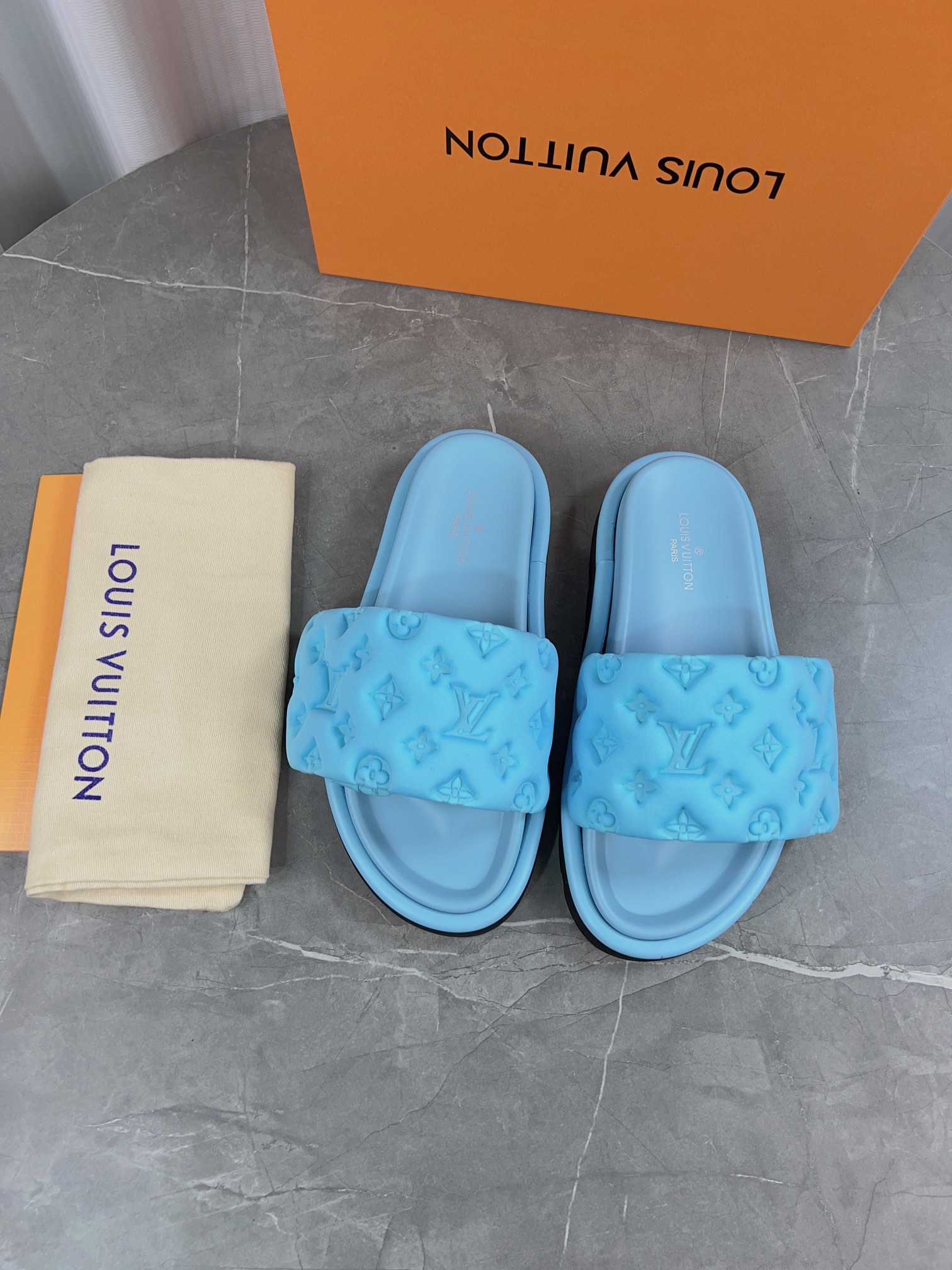 Louis Vuitton Sandals M-l-s