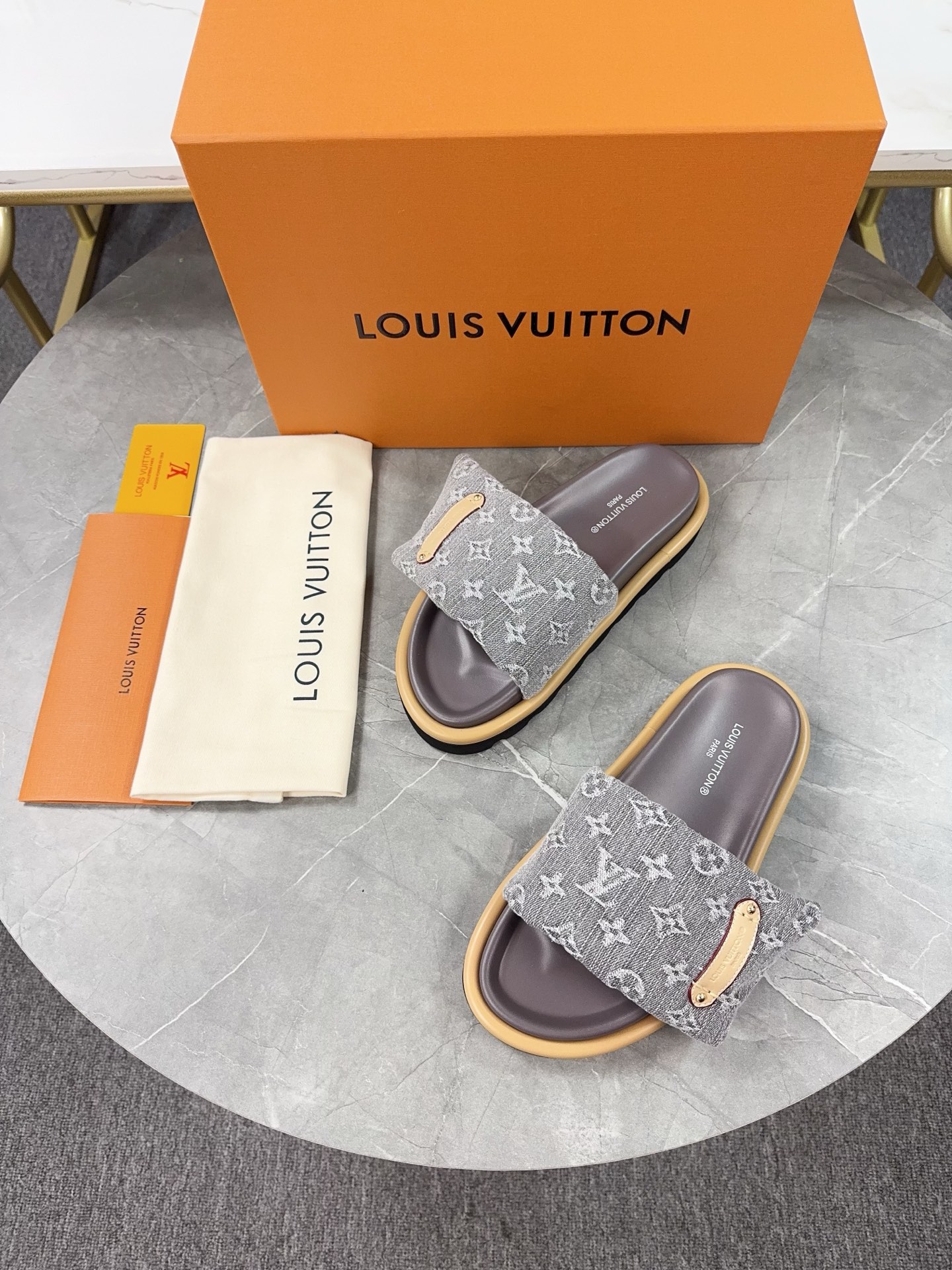 Louis Vuitton Sandals M-l-s