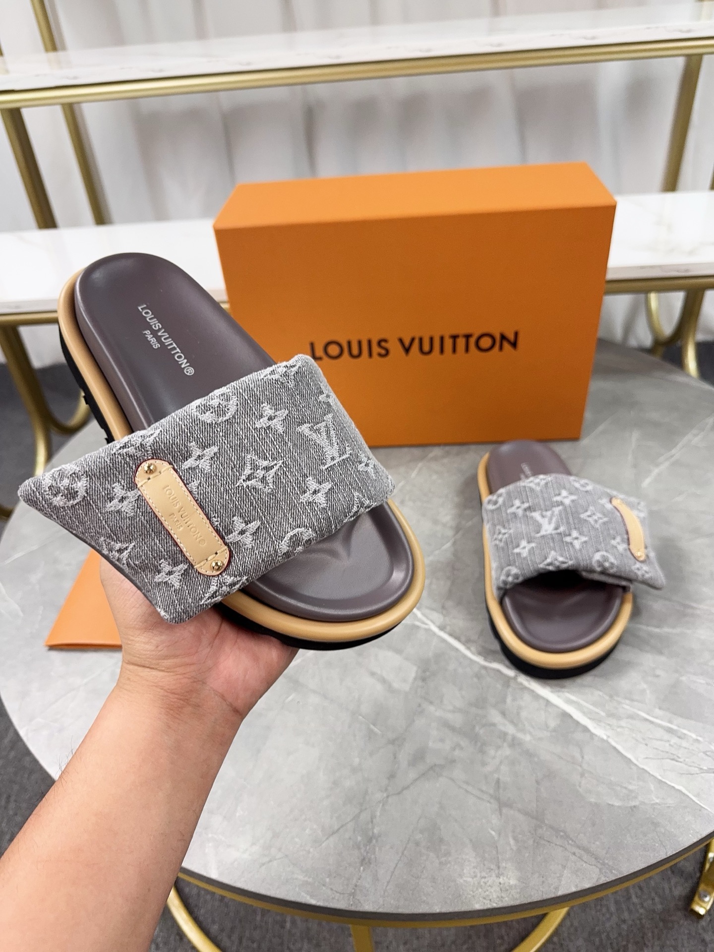 Louis Vuitton Sandals M-l-s