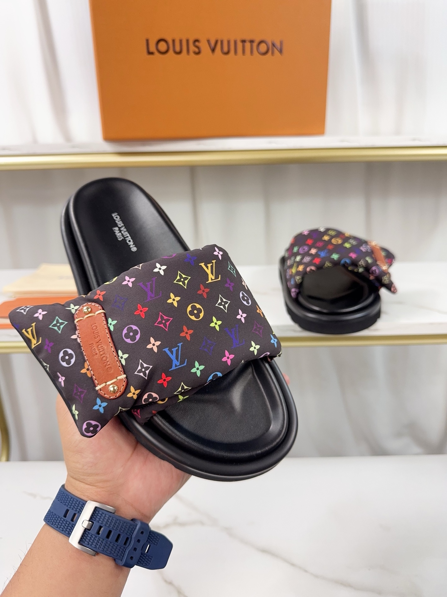 Louis Vuitton Sandals M-l-s