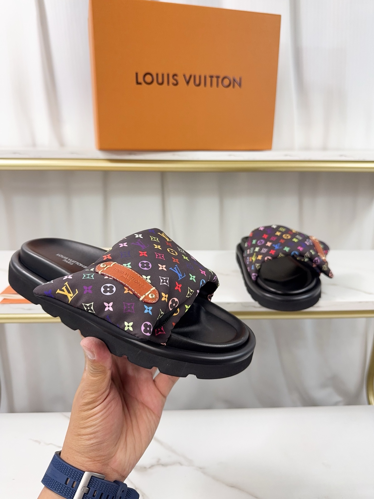 Louis Vuitton Sandals M-l-s