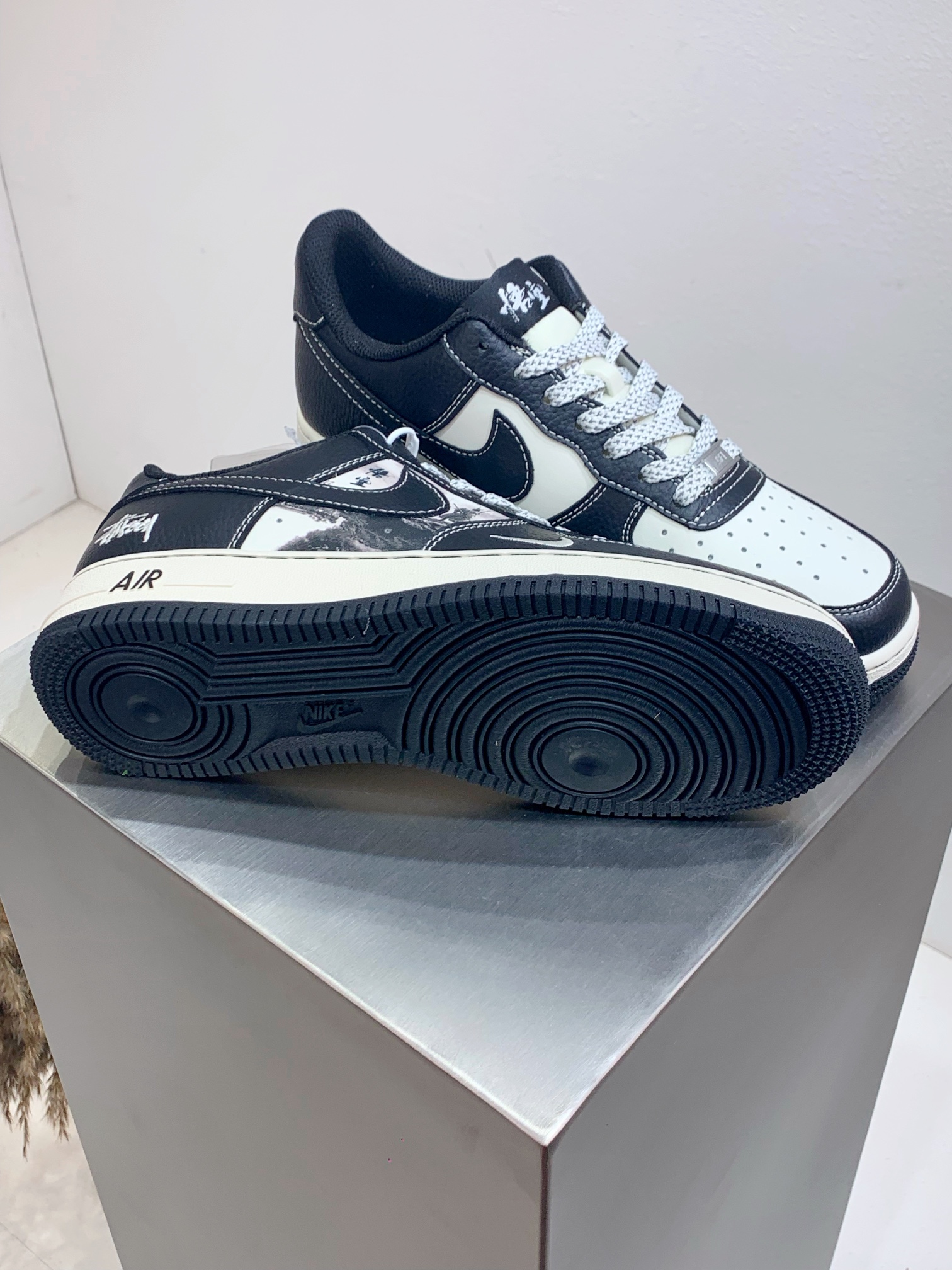 Calvin Klein Nike Male Board Shoes M-l-s