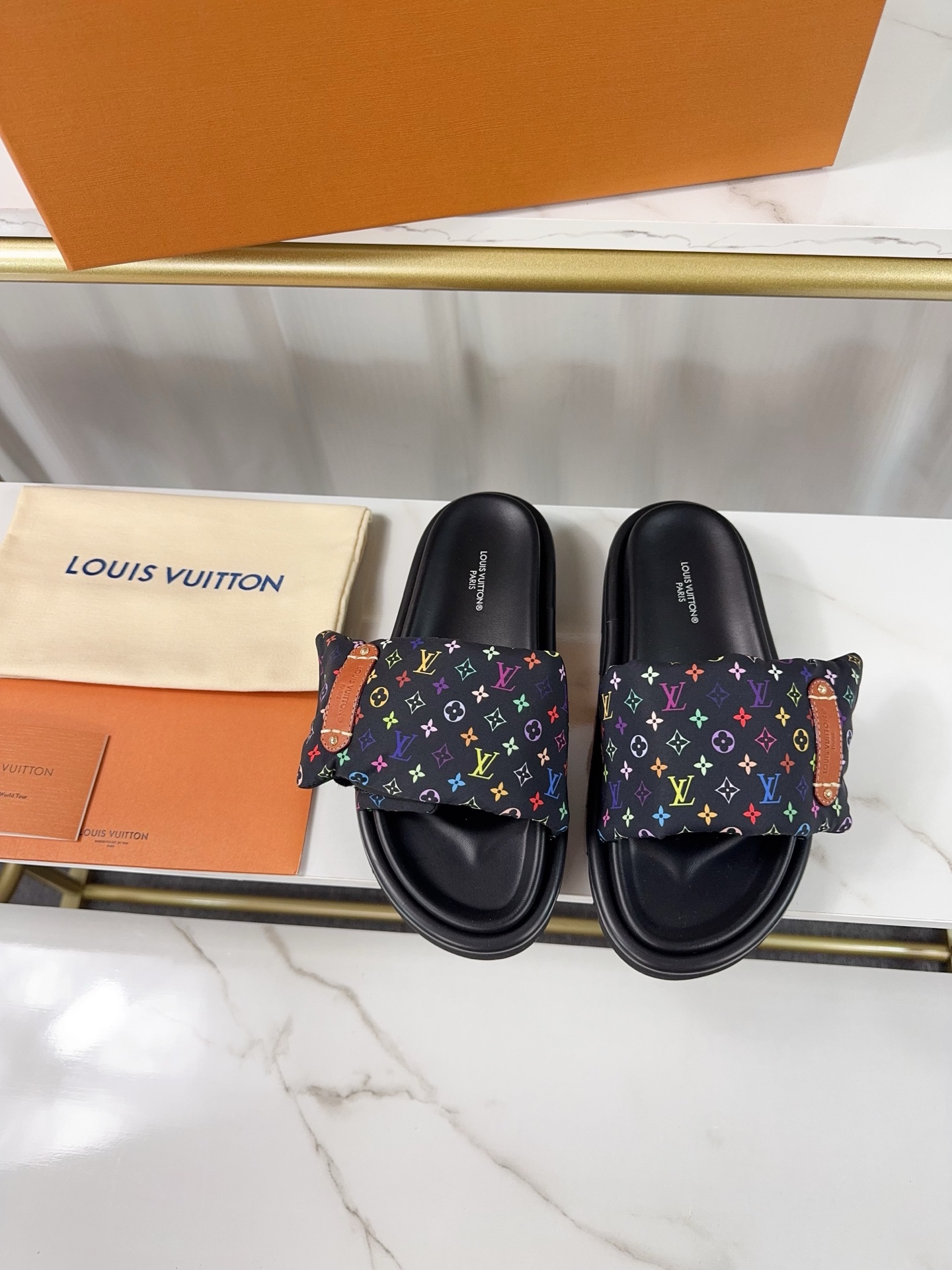 Louis Vuitton Sandals M-l-s