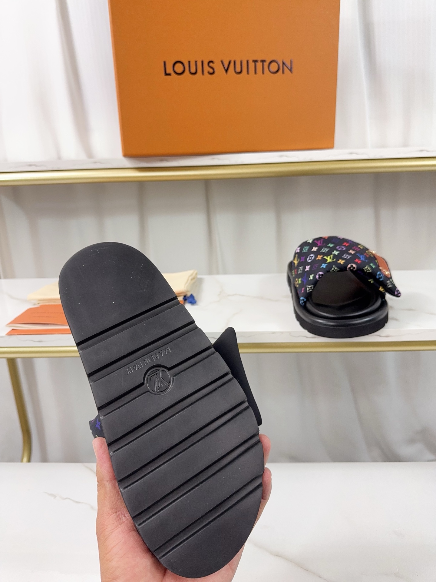 Louis Vuitton Sandals M-l-s