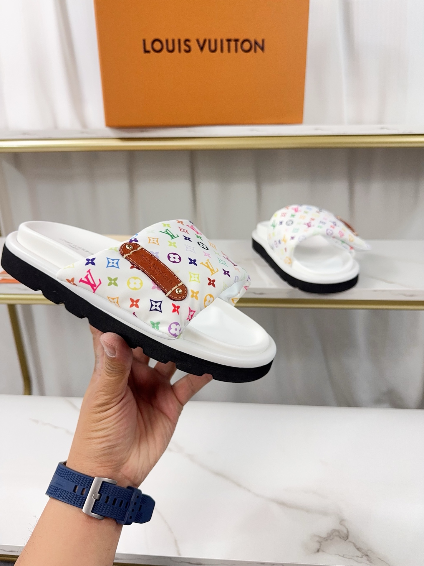 Louis Vuitton Sandals M-l-s