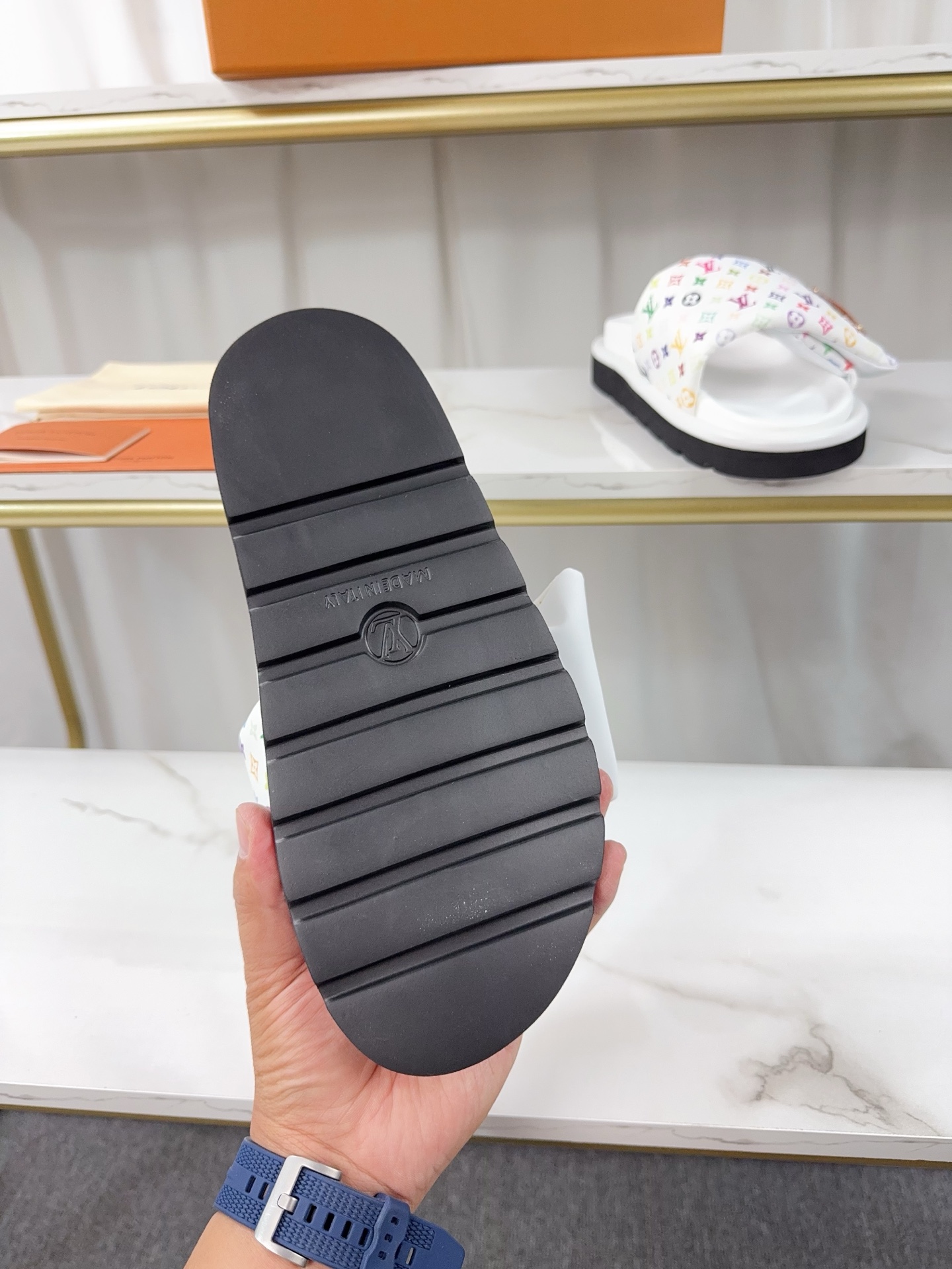 Louis Vuitton Sandals M-l-s