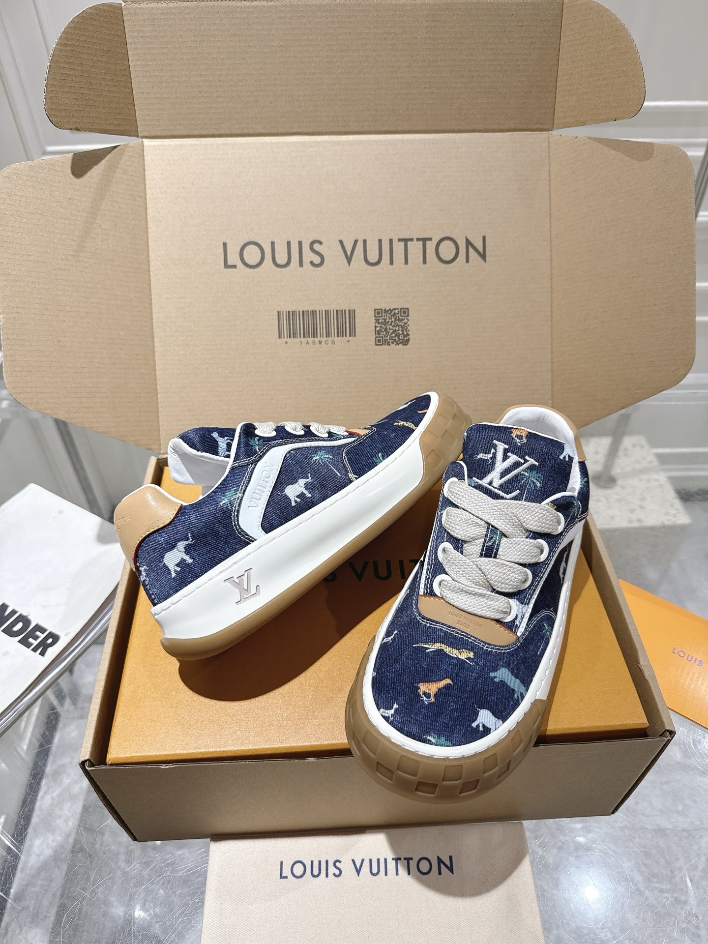 Louis Vuitton Male Basic Shoes L-s