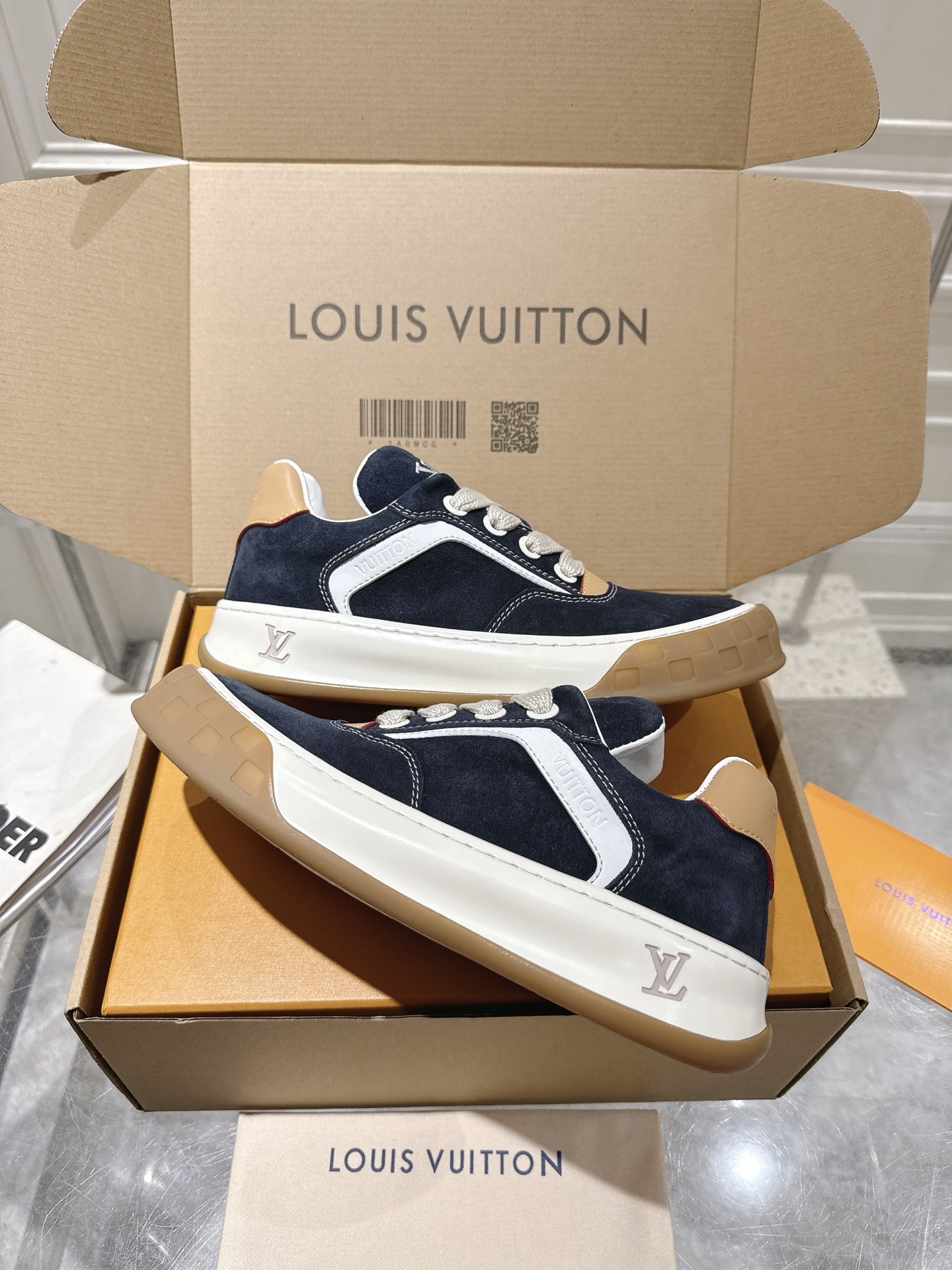 Louis Vuitton Male Basic Shoes L-s