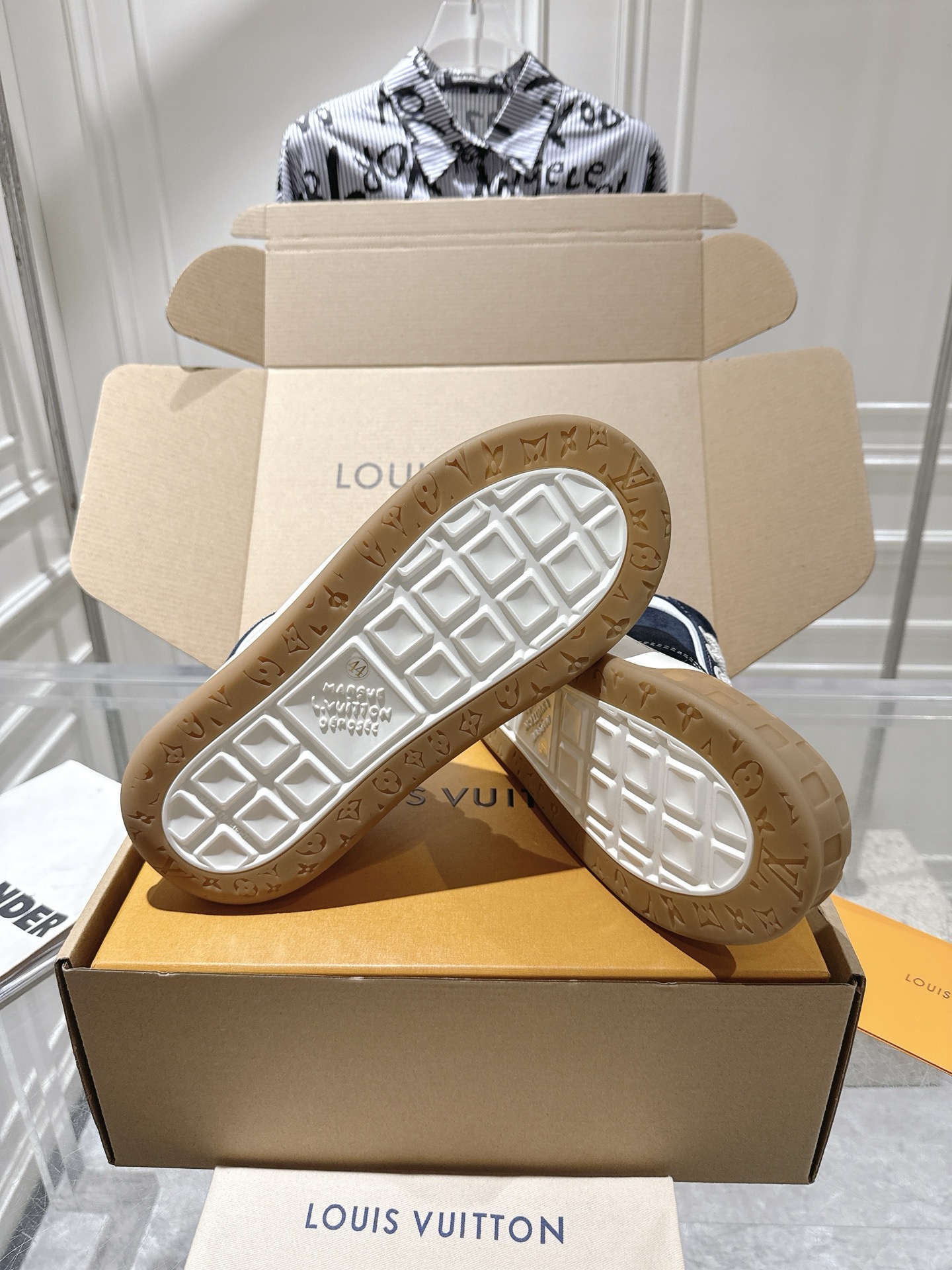 Louis Vuitton Male Basic Shoes L-s