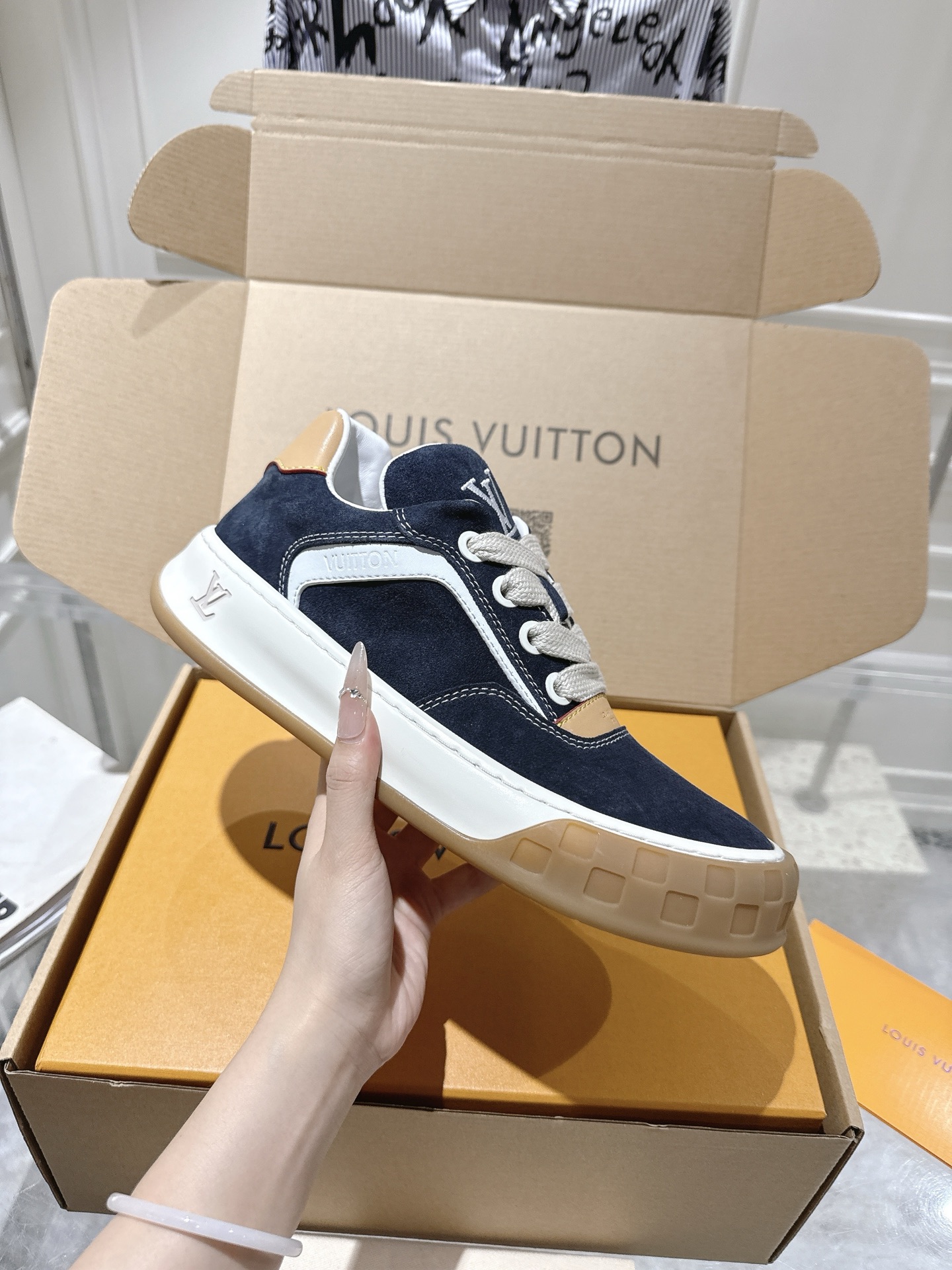 Louis Vuitton Male Basic Shoes L-s